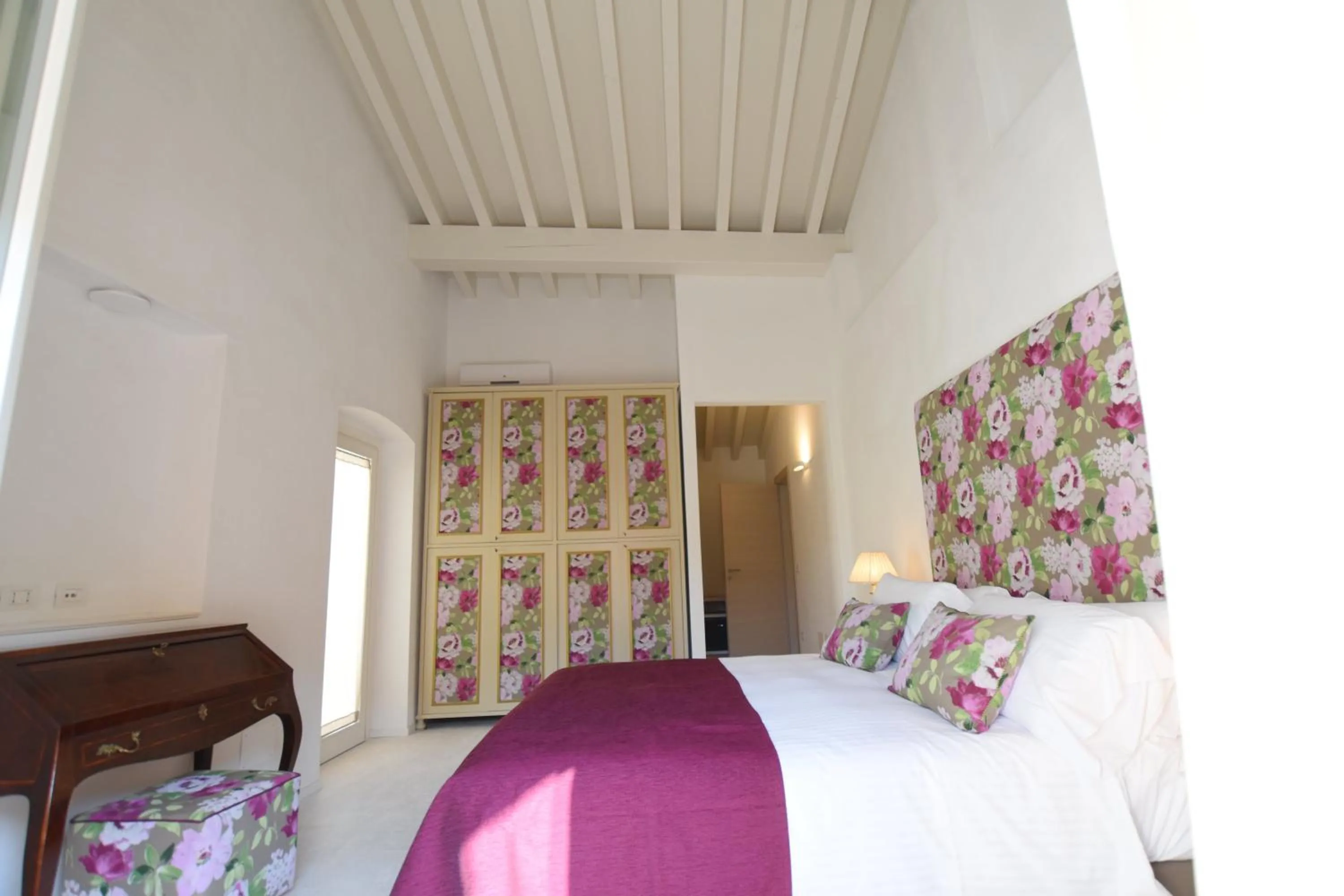 Bed in Hotel Rivalago