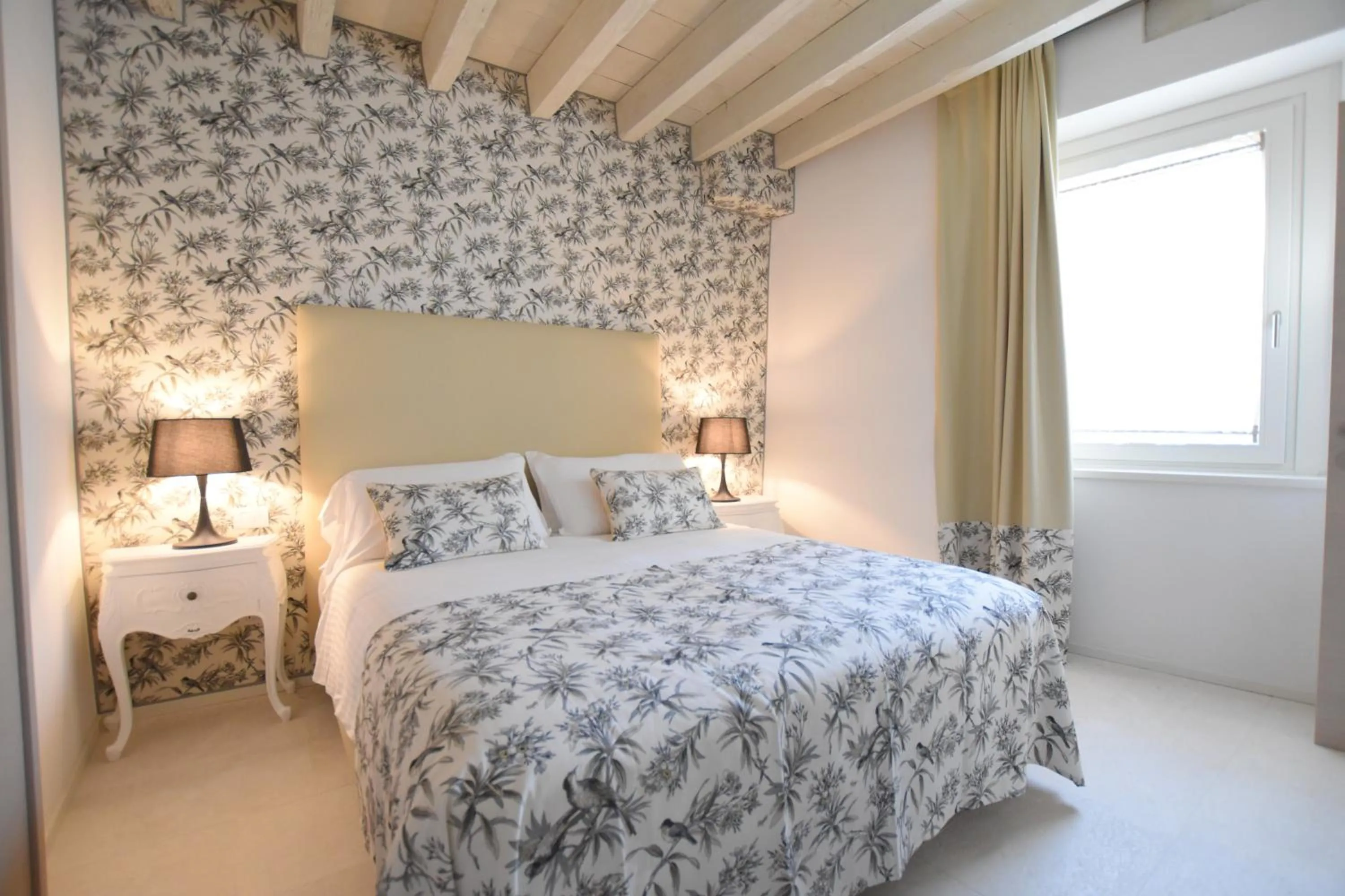 Bed in Hotel Rivalago