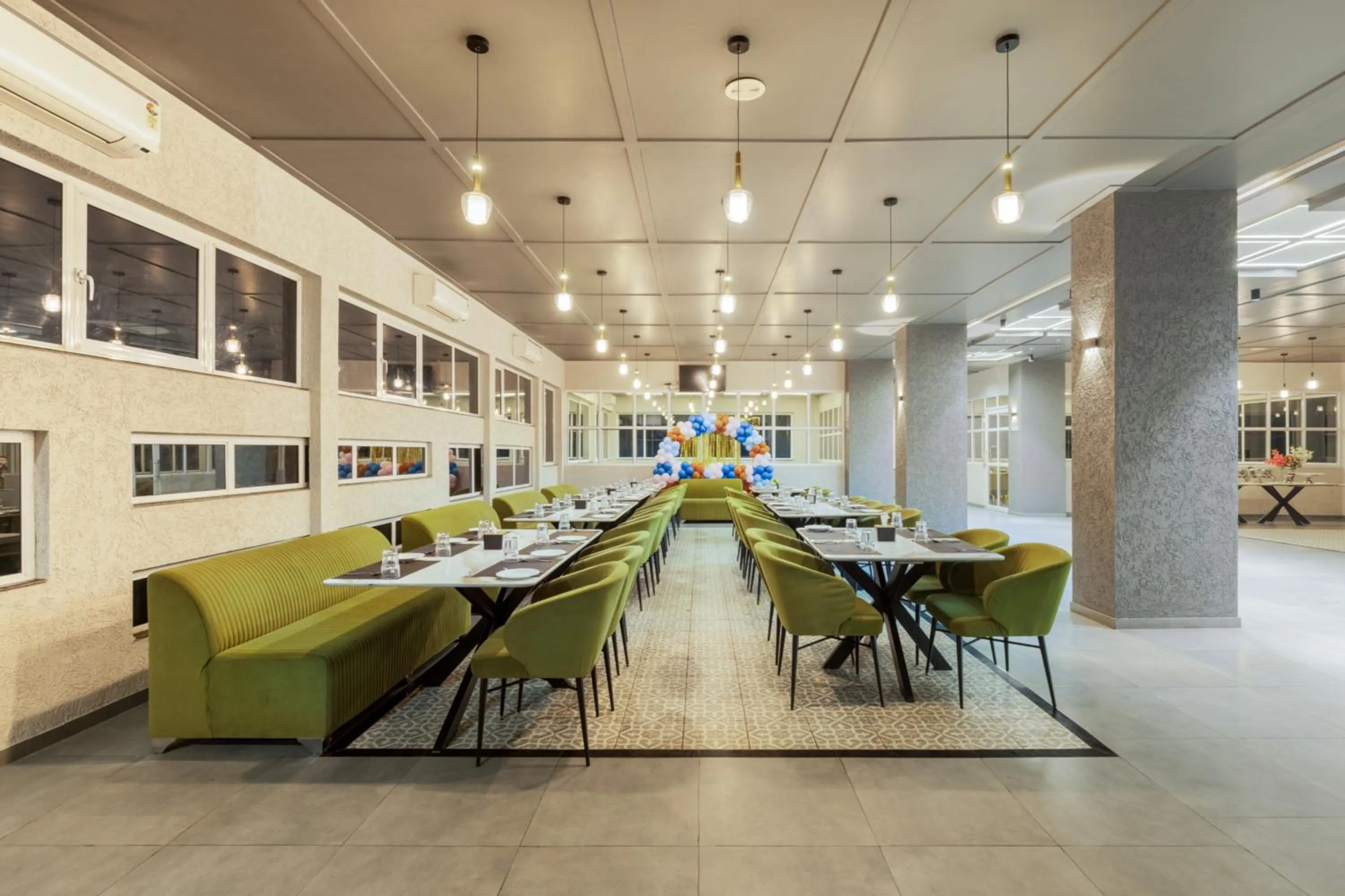 Restaurant/places to eat in Sun Stone Hotel & Club - Jawai