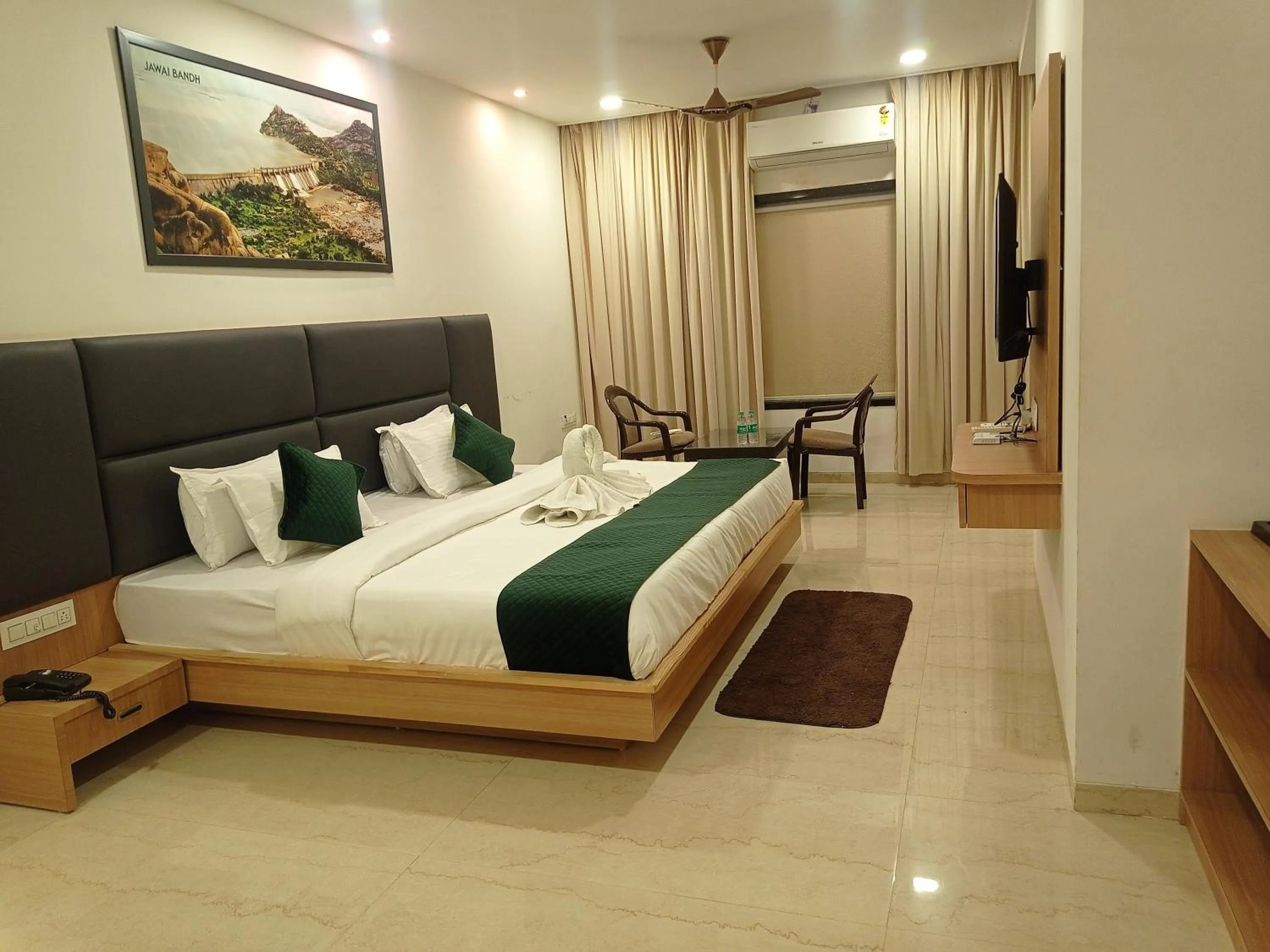 Sun Stone Hotel & Club - Jawai