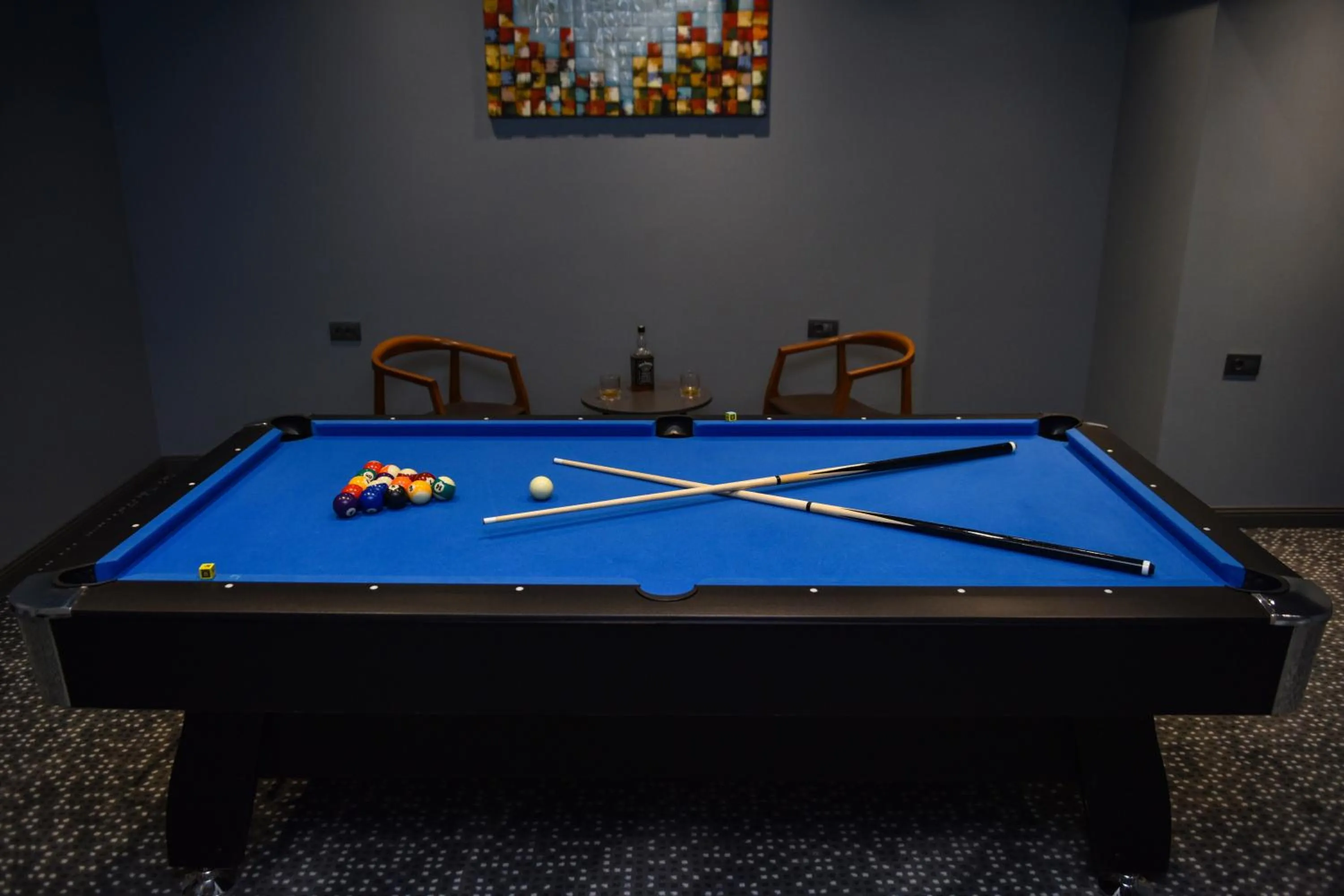 Billiard in Hotel Monarch