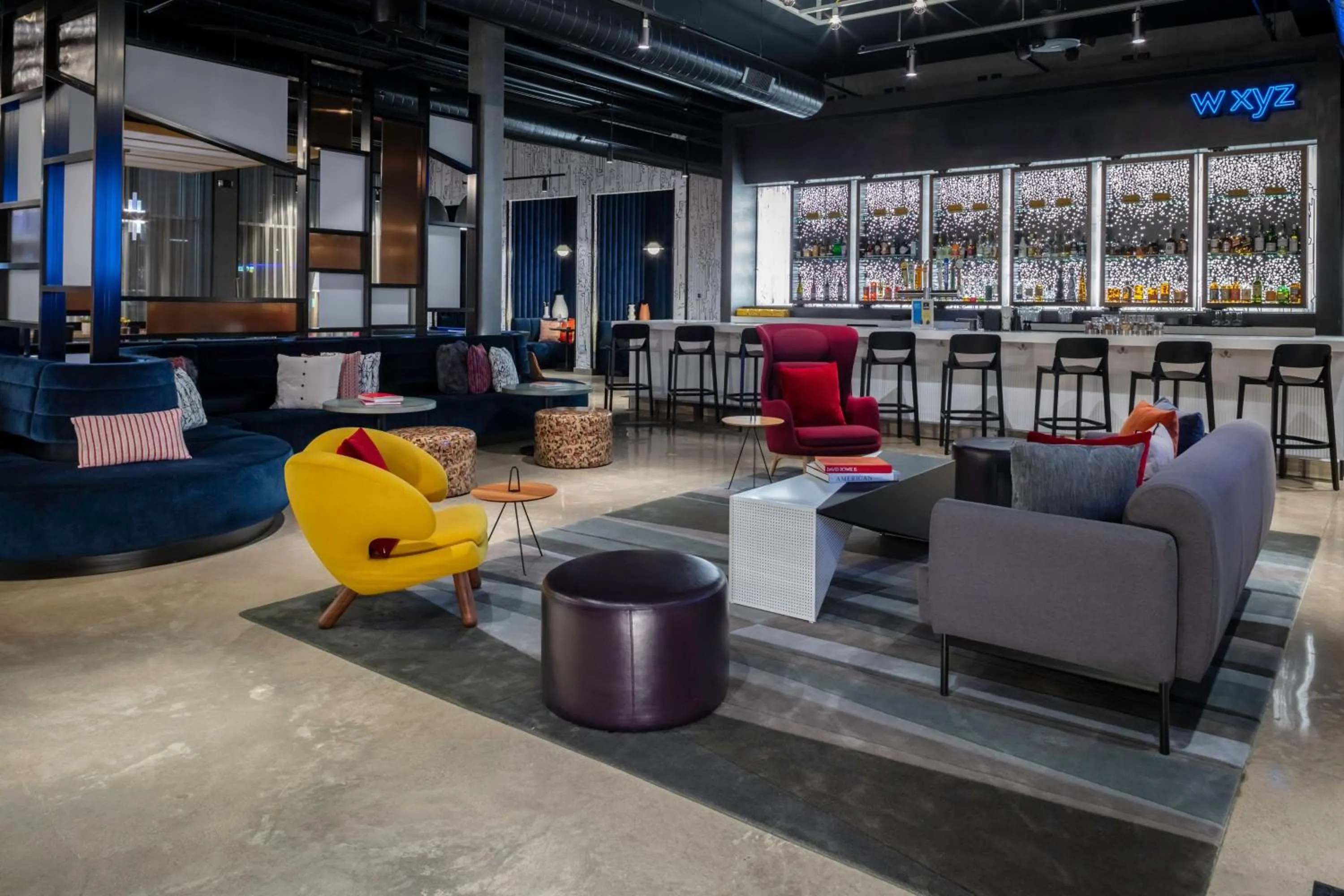Lounge or bar in Aloft Dallas Arlington South