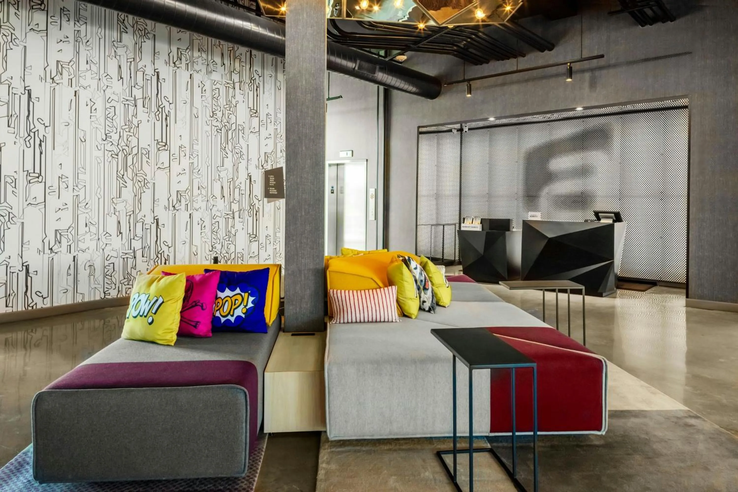 Lobby or reception in Aloft Dallas Arlington South