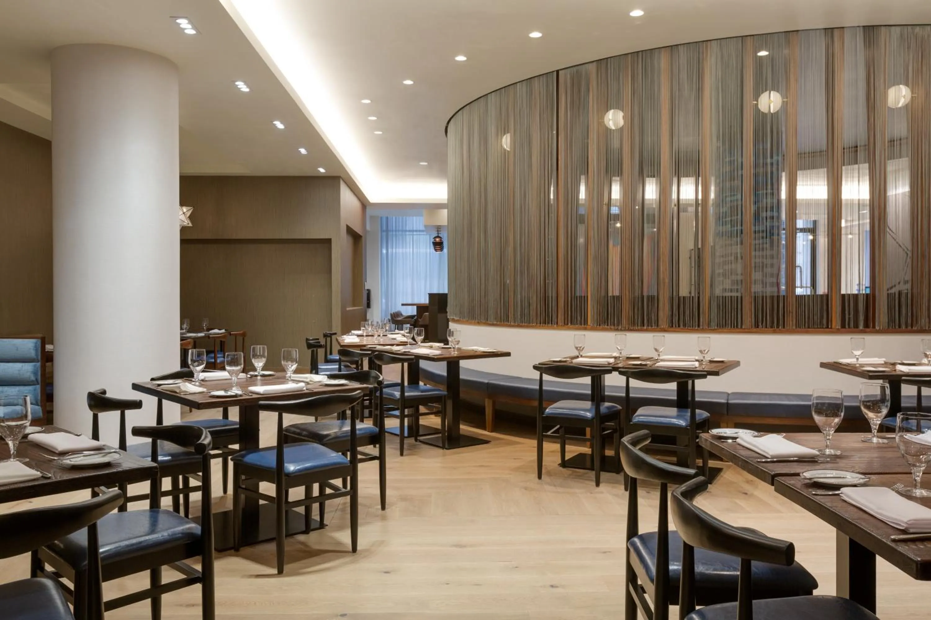 Restaurant/places to eat in Le Meridien New York, Fifth Avenue