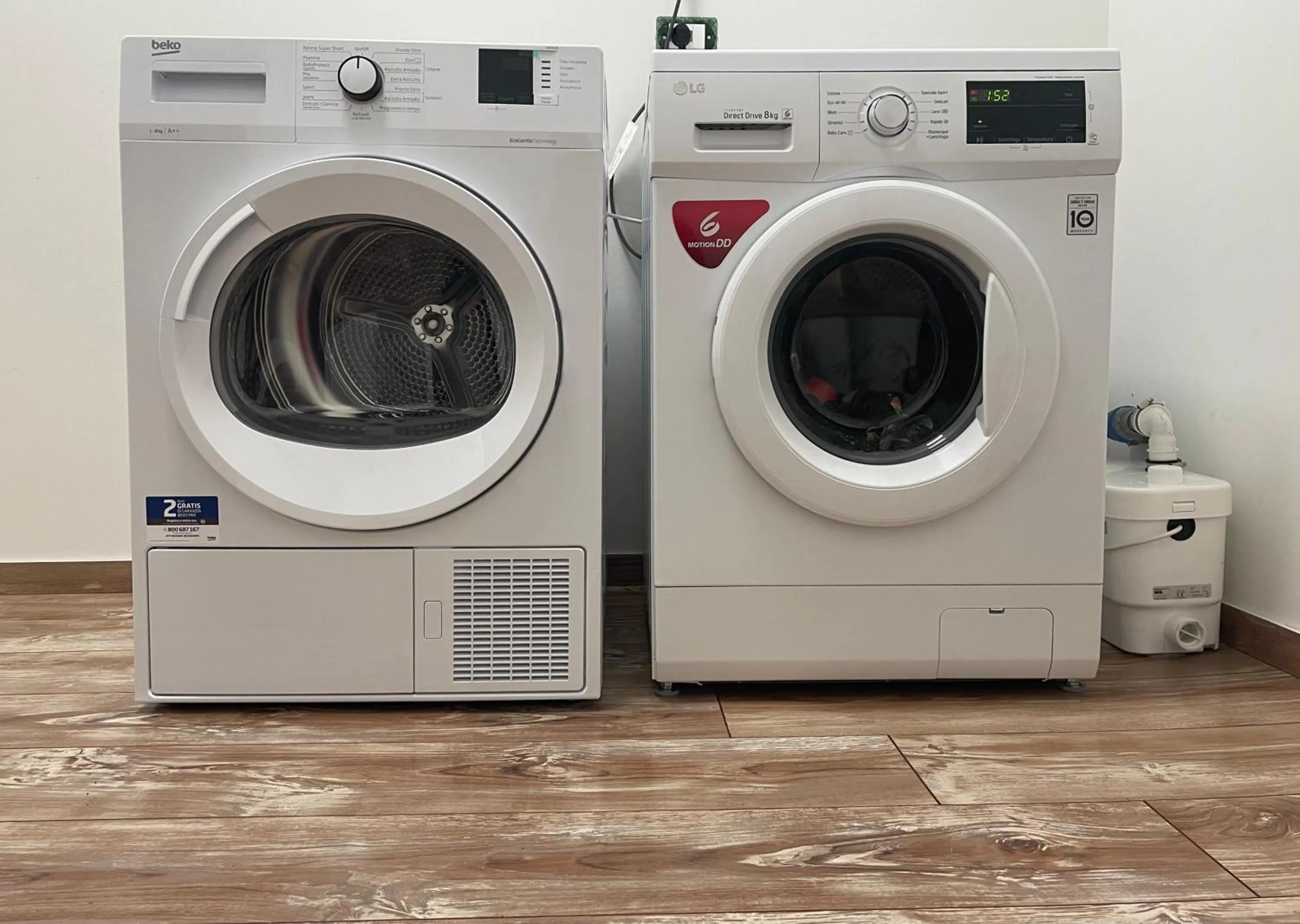 washing machine in Hotel Leonardo