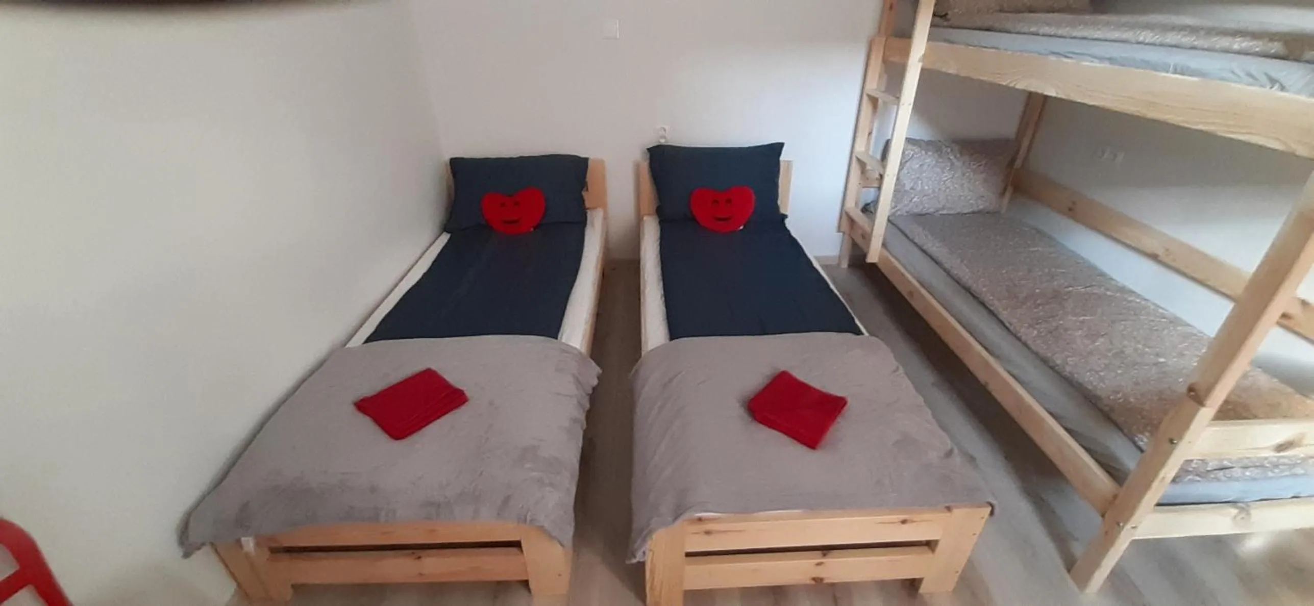 Bed in Kraków Chilli Hostel