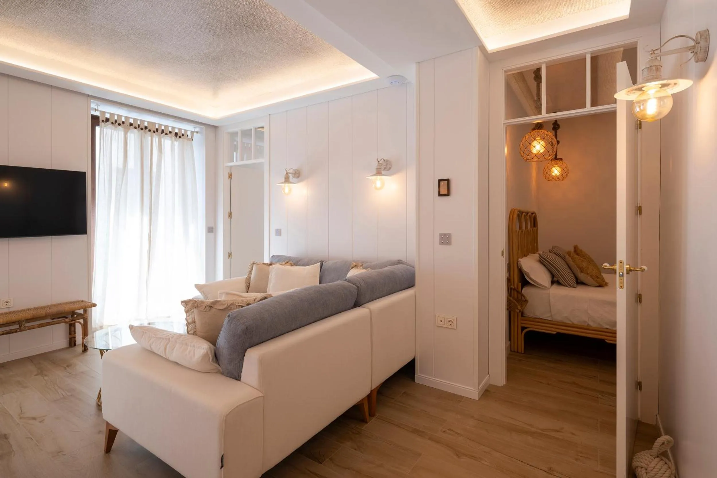 Living room, Bed in Palatina Concept Suites