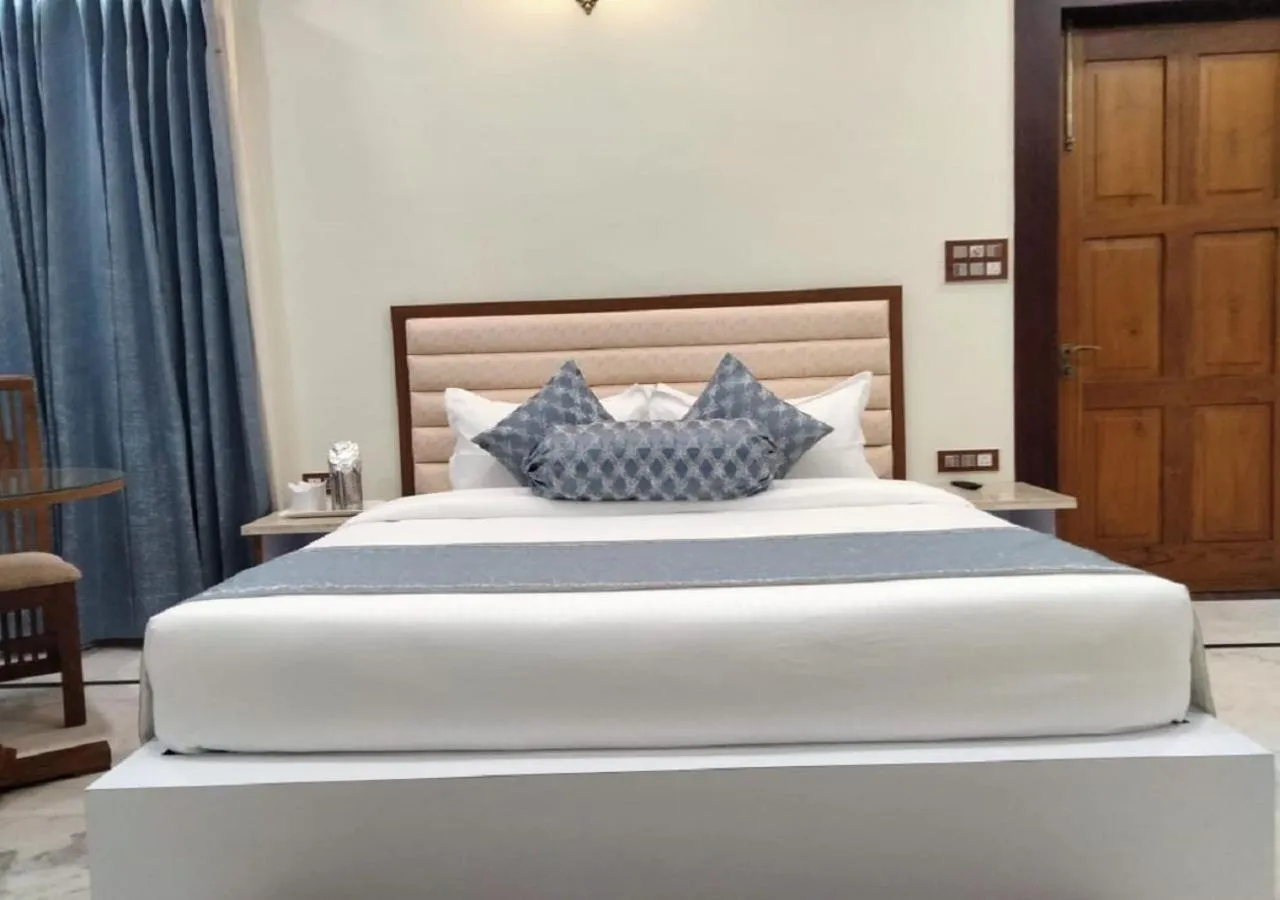 Bedroom in Matoshree Club and Resort