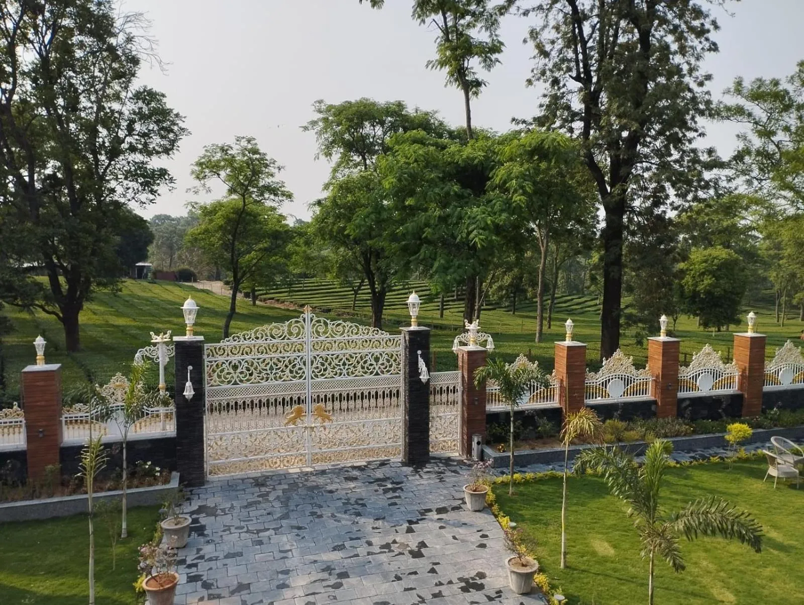 Facade/entrance in Matoshree Club and Resort