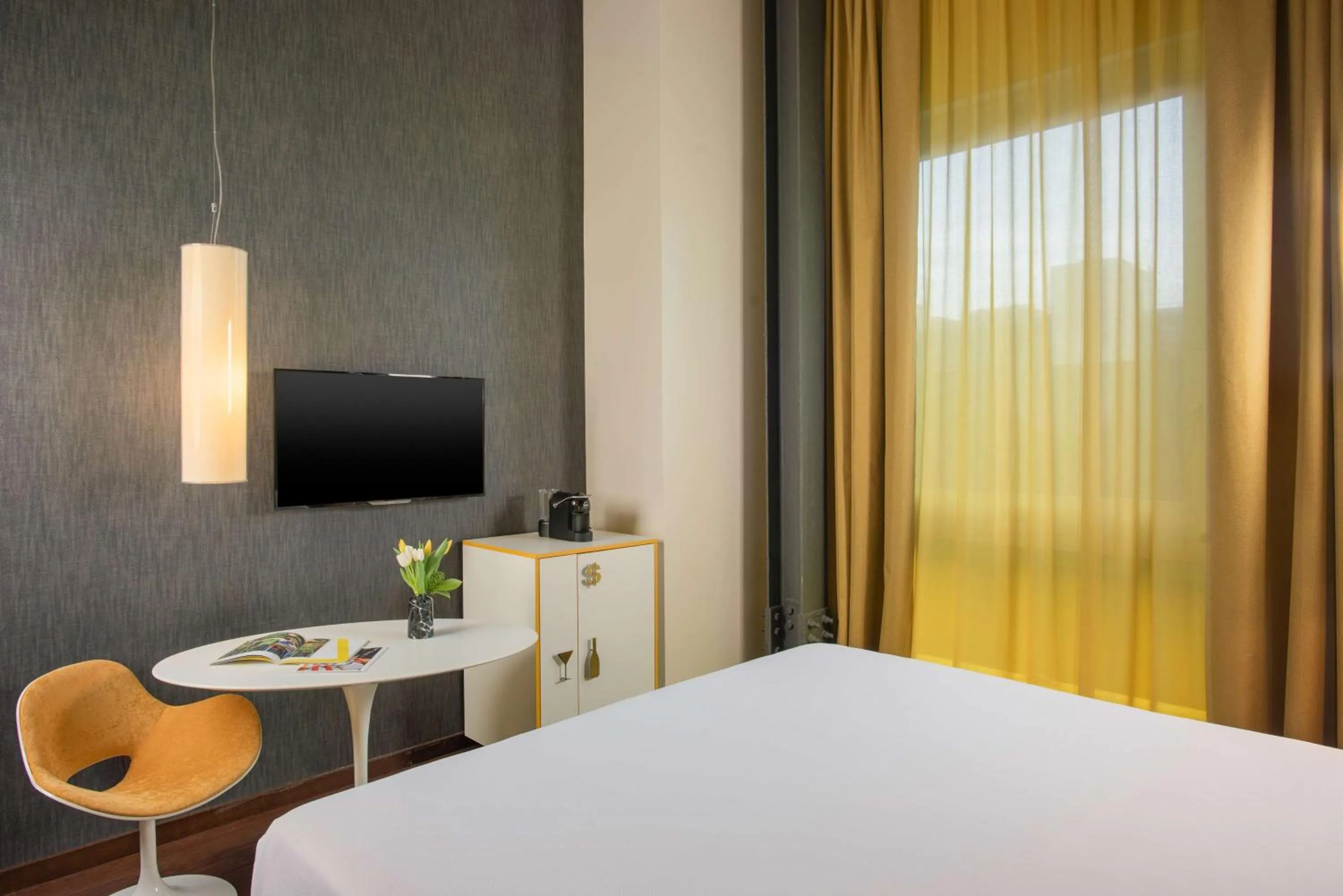 Bedroom, Bed in Nhow Milan