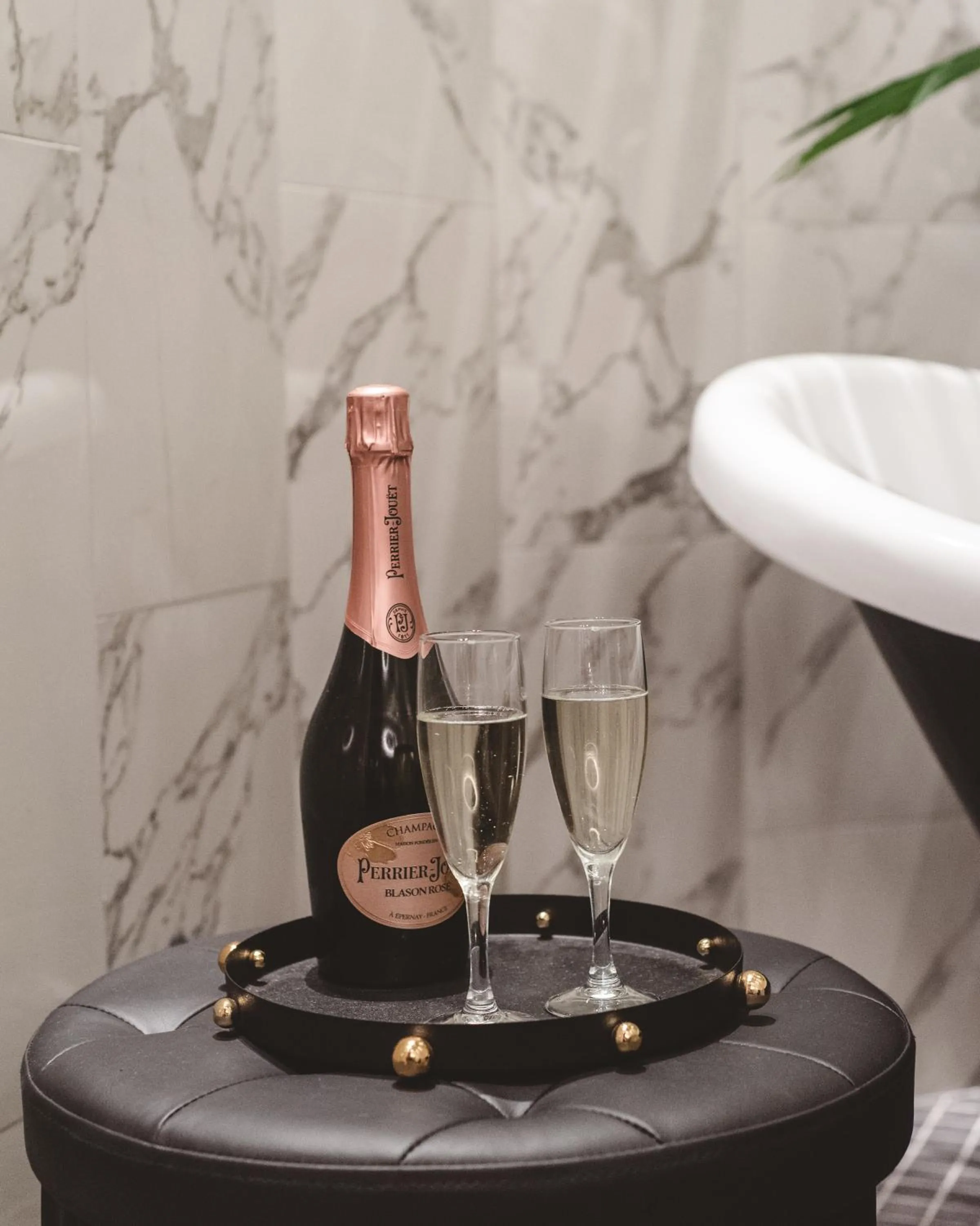 Bathroom in Impossible Motel