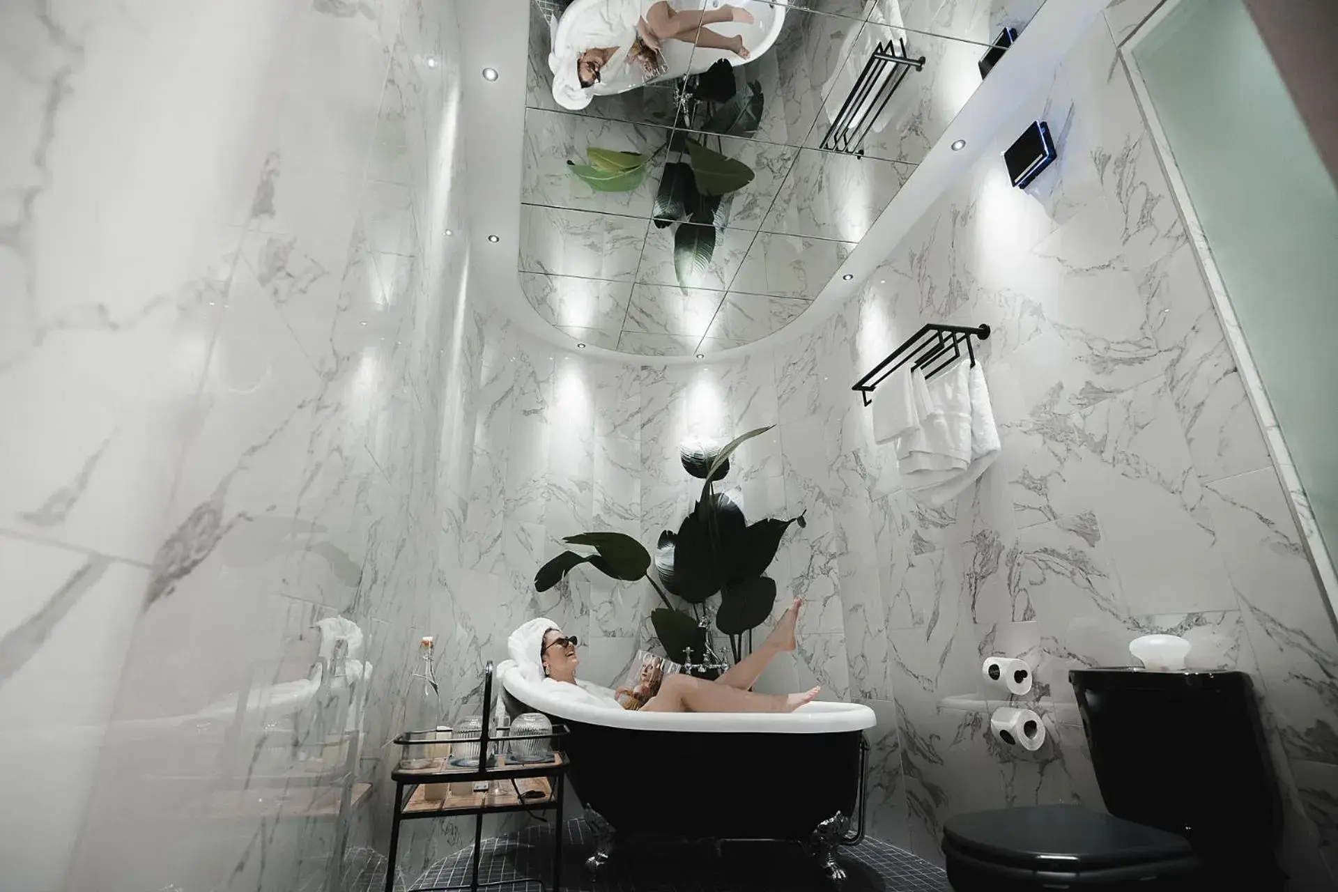 Red Room - Windowless First Floor in Impossible Motel Red Room - Windowless First Floor in Impossible Motel