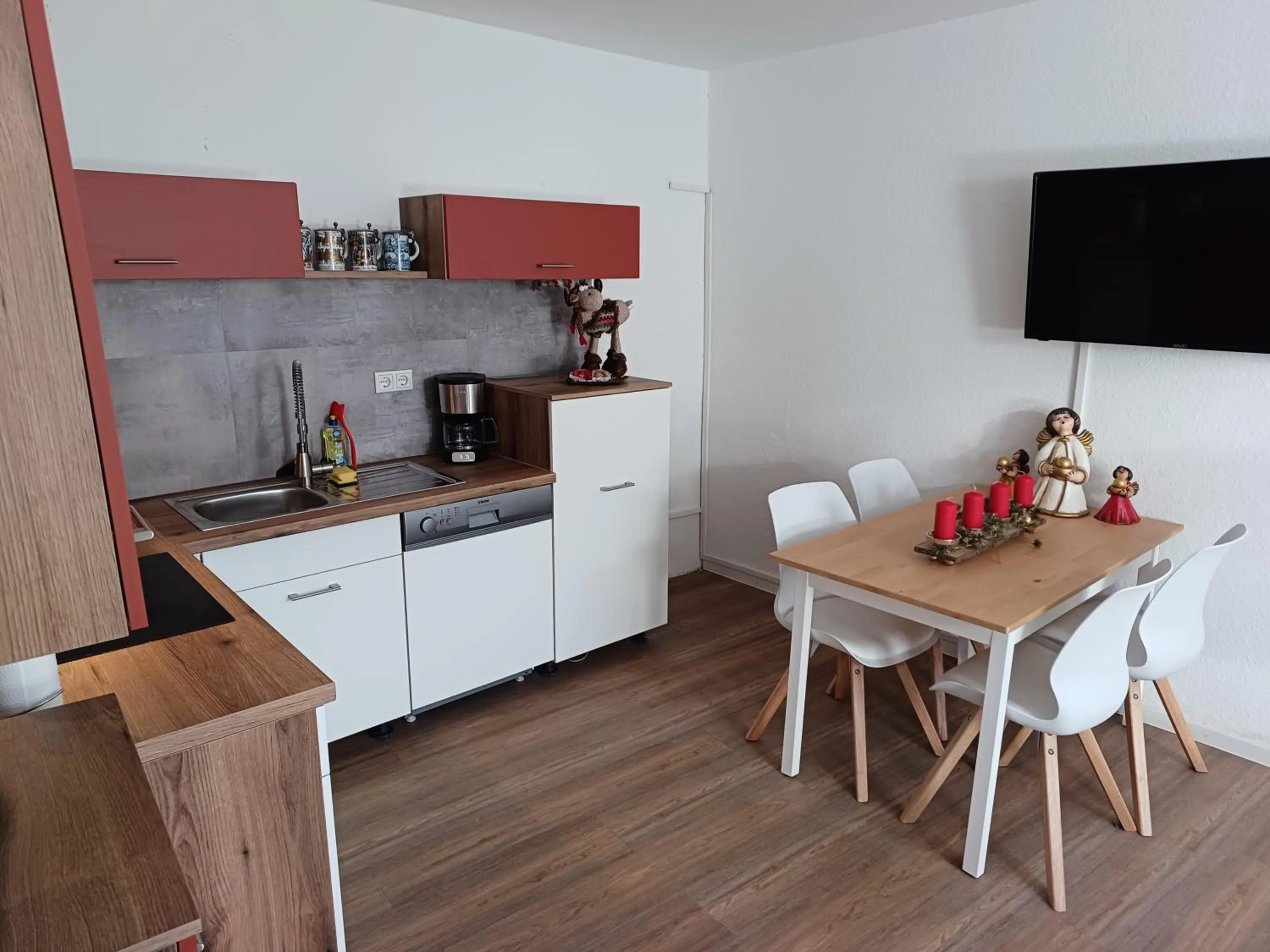 Kitchen or kitchenette in HeimatHerz Hotel Garni