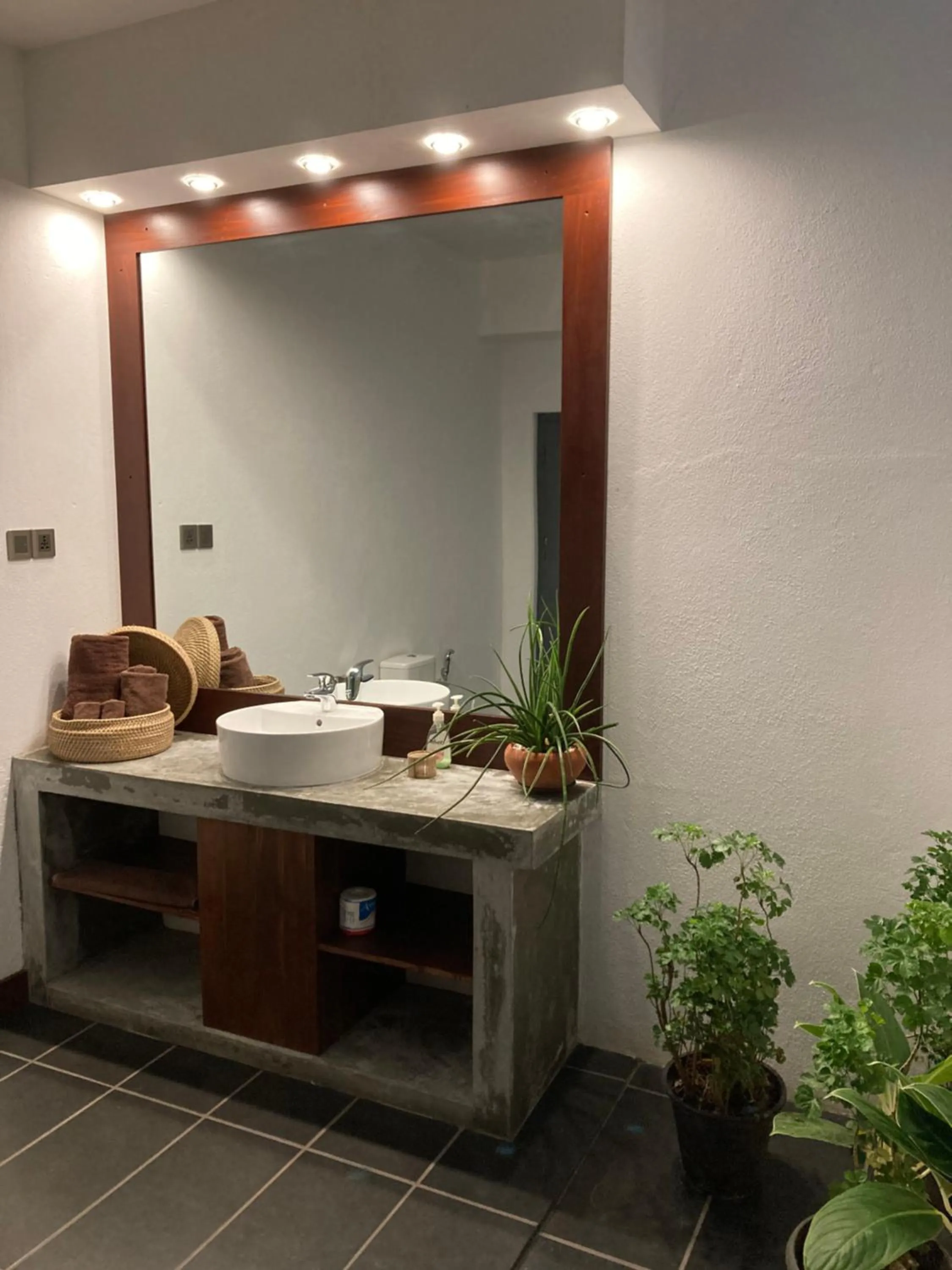 Bathroom in The Villa Green Inn