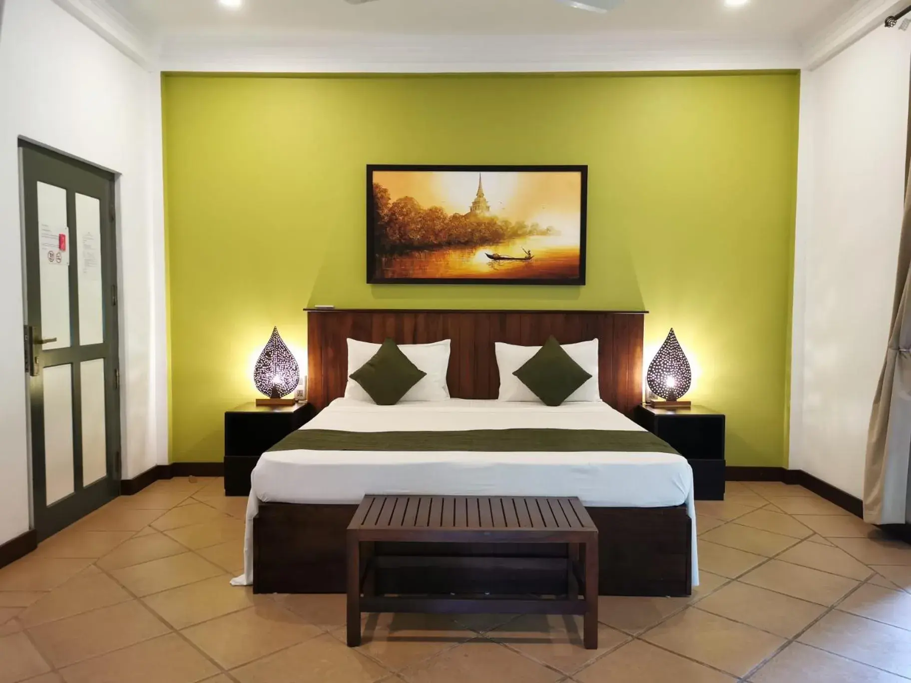 Deluxe Double Room With One Way Airport Transfer - single occupancy in The Villa Green Inn Deluxe Double Room With One Way Airport Transfer - single occupancy in The Villa Green Inn