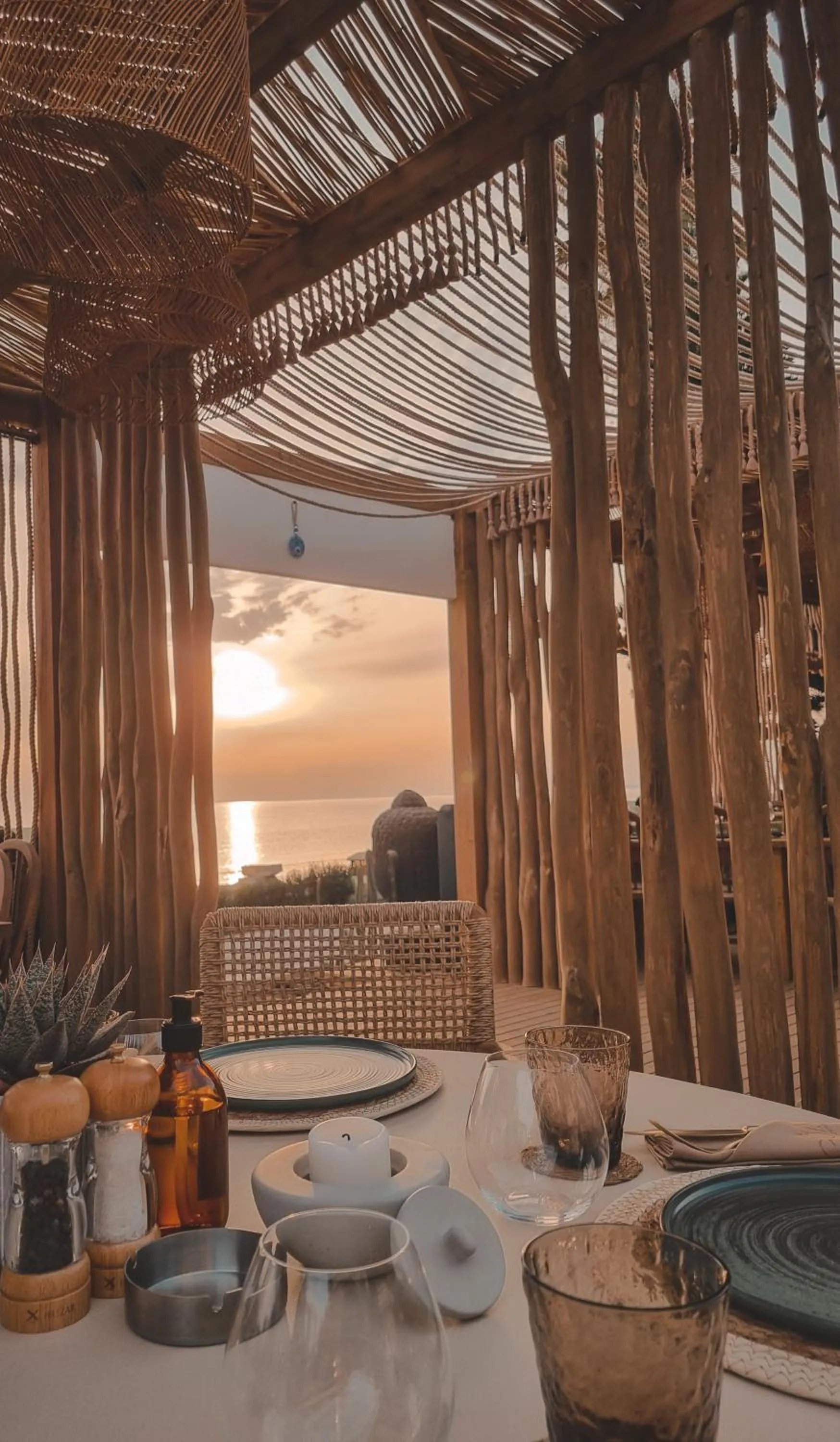 Restaurant/places to eat in Kalia Beach Hotel Side Ex Kale Motel