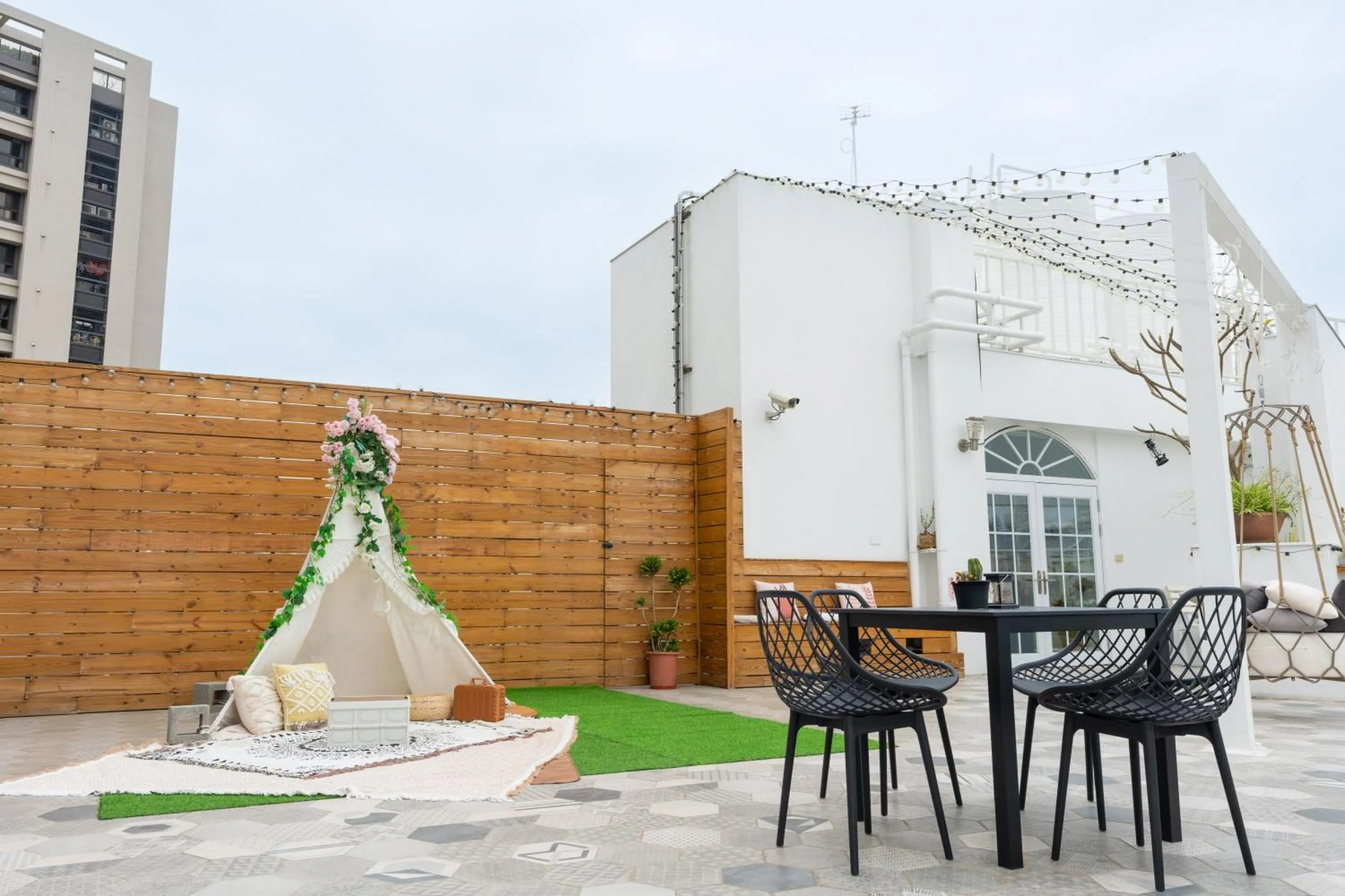 Patio in The Way Inn