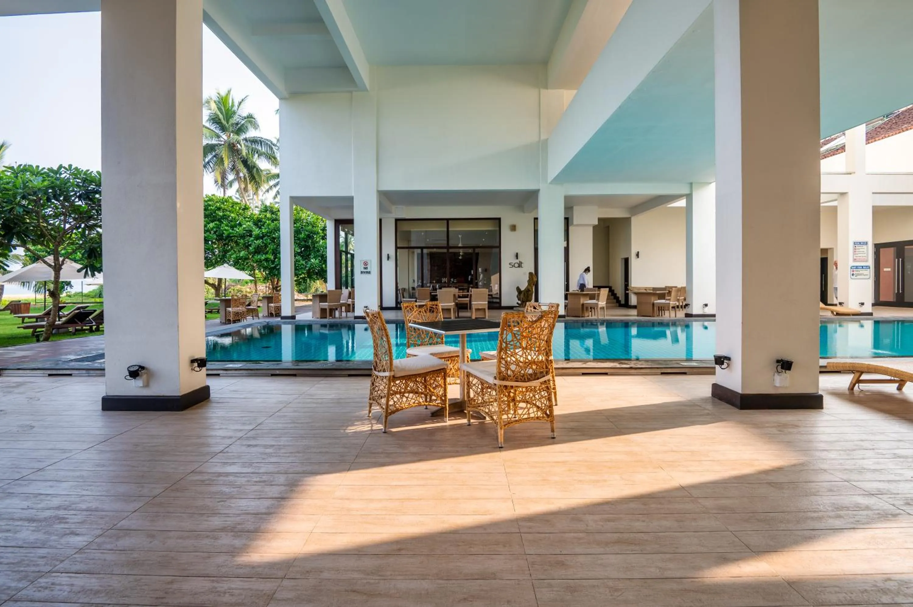 Swimming pool in Shinagawa Beach
