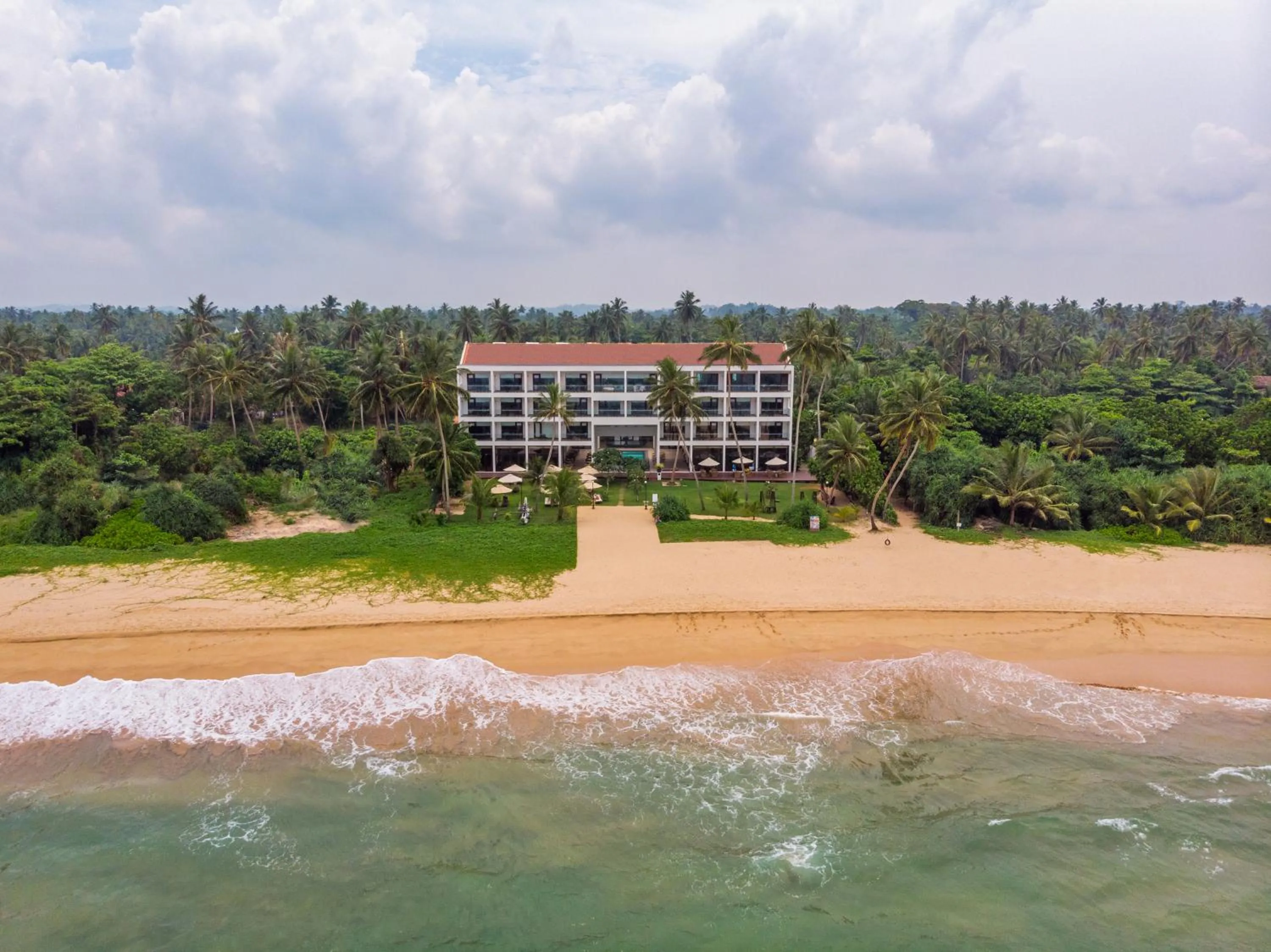 Property building in Shinagawa Beach