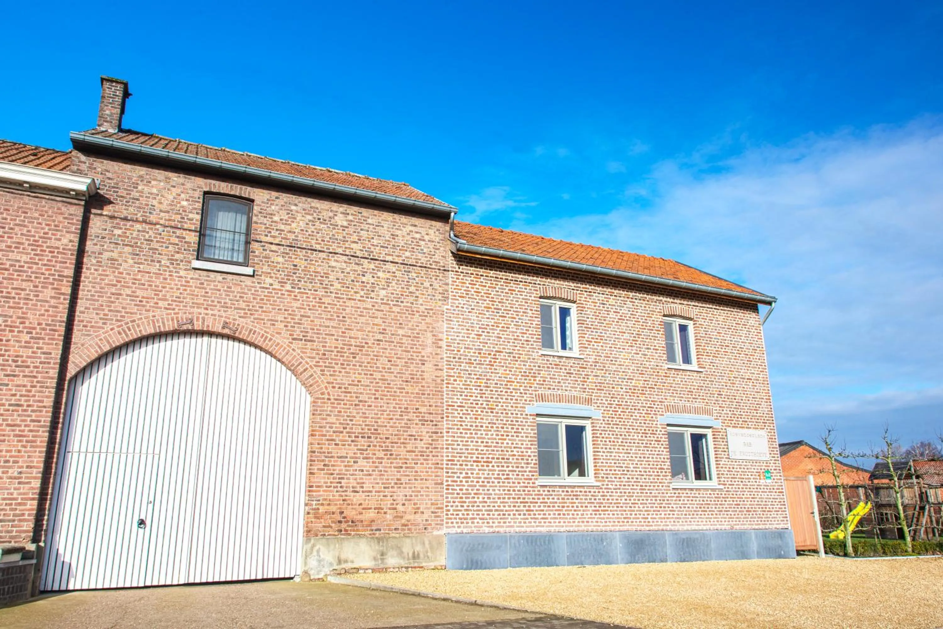 Facade/entrance in B&B De Fruithoeve