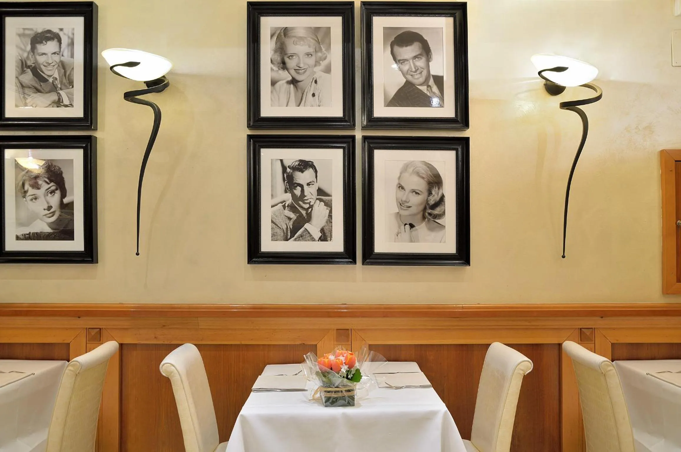 Decorative detail in Hotel Homs