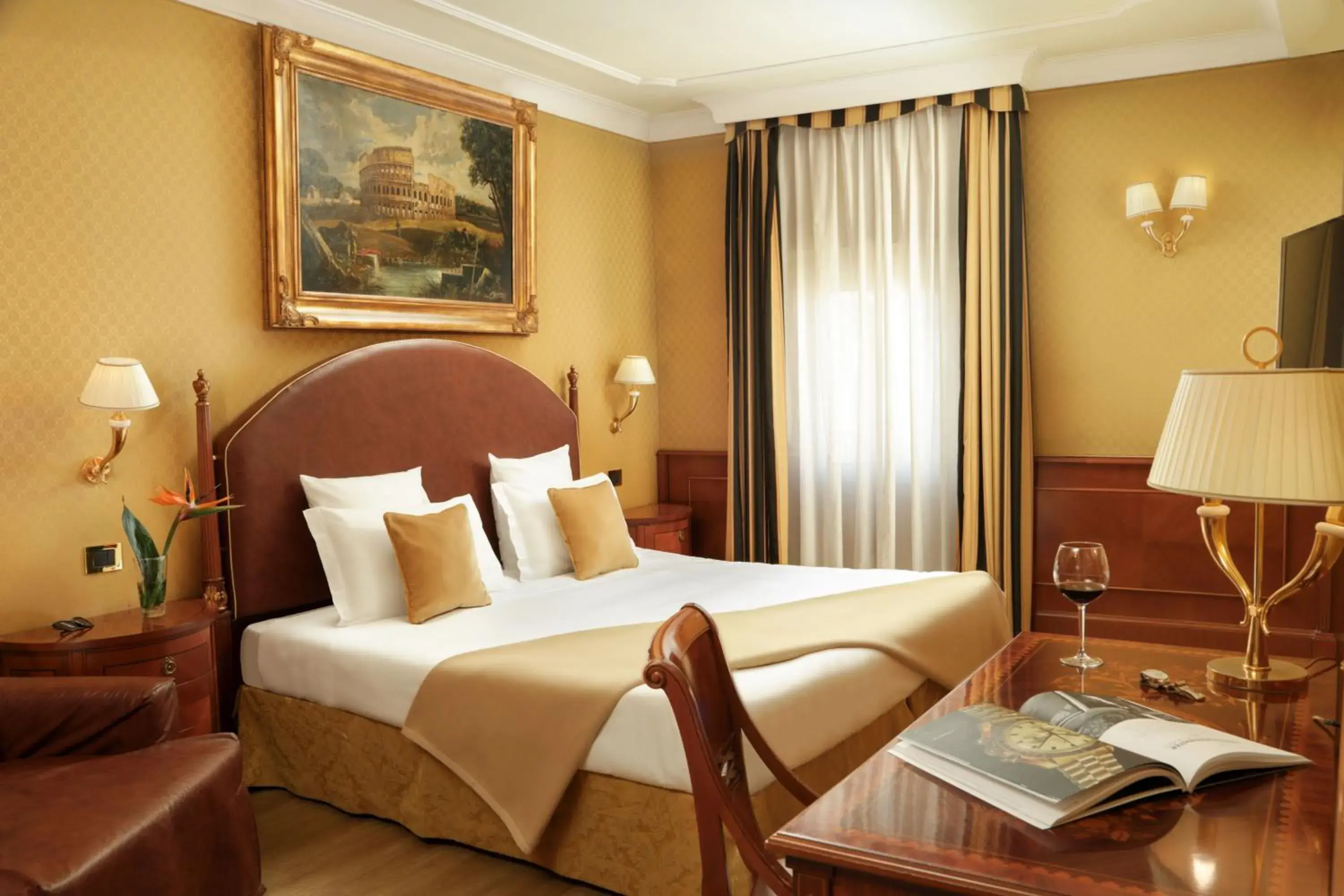 Suite in Hotel Homs Suite in Hotel Homs