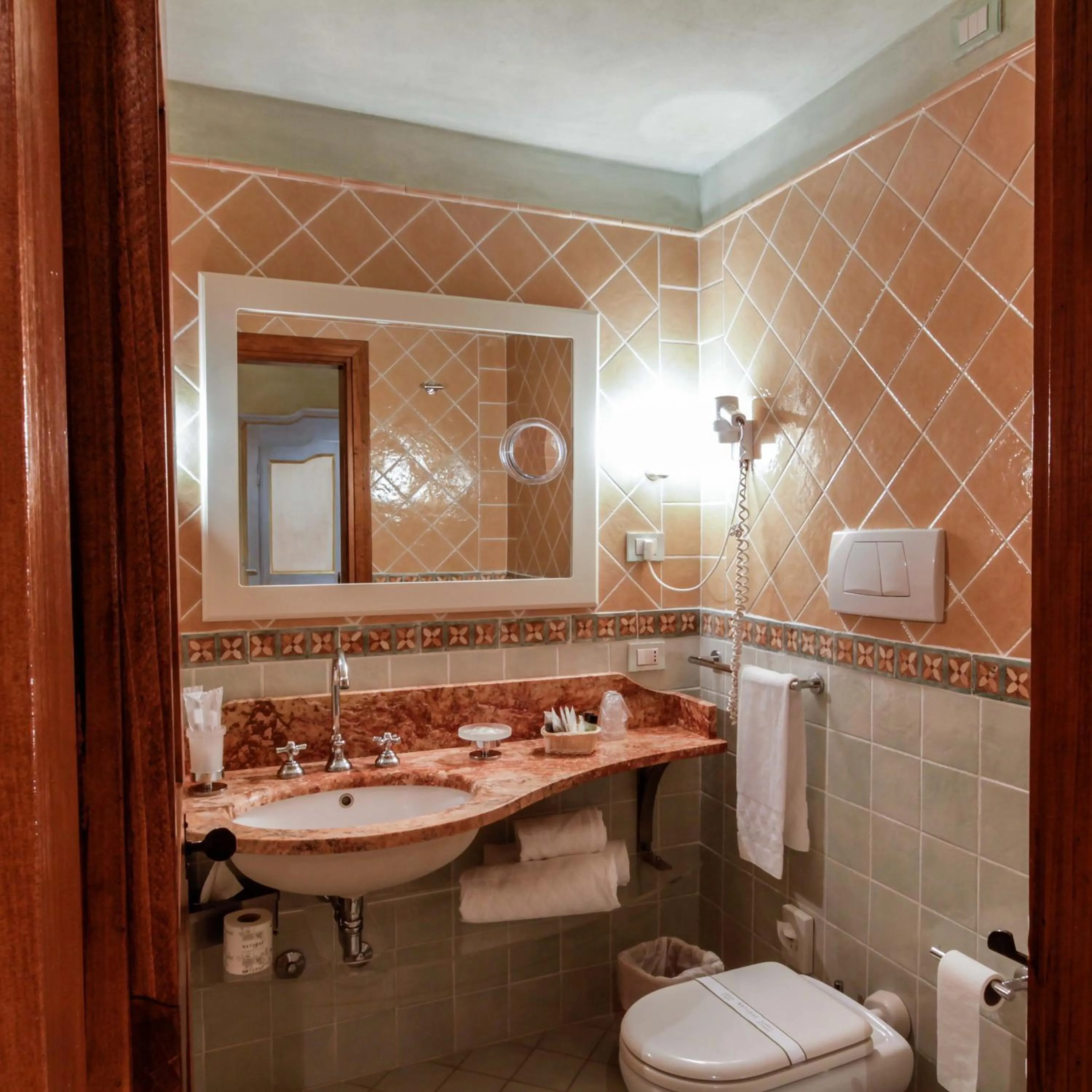 Bathroom in San Pietro Sopra Le Acque Resort & Spa