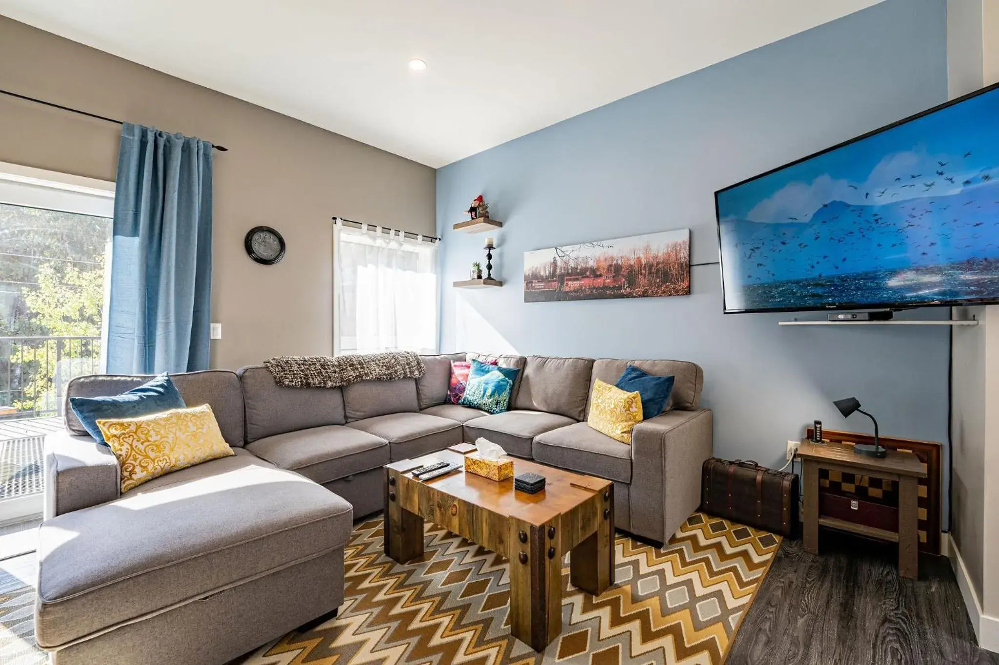 Pillow Top Condo by Revelstoke Vacations Pillow Top Condo by Revelstoke Vacations