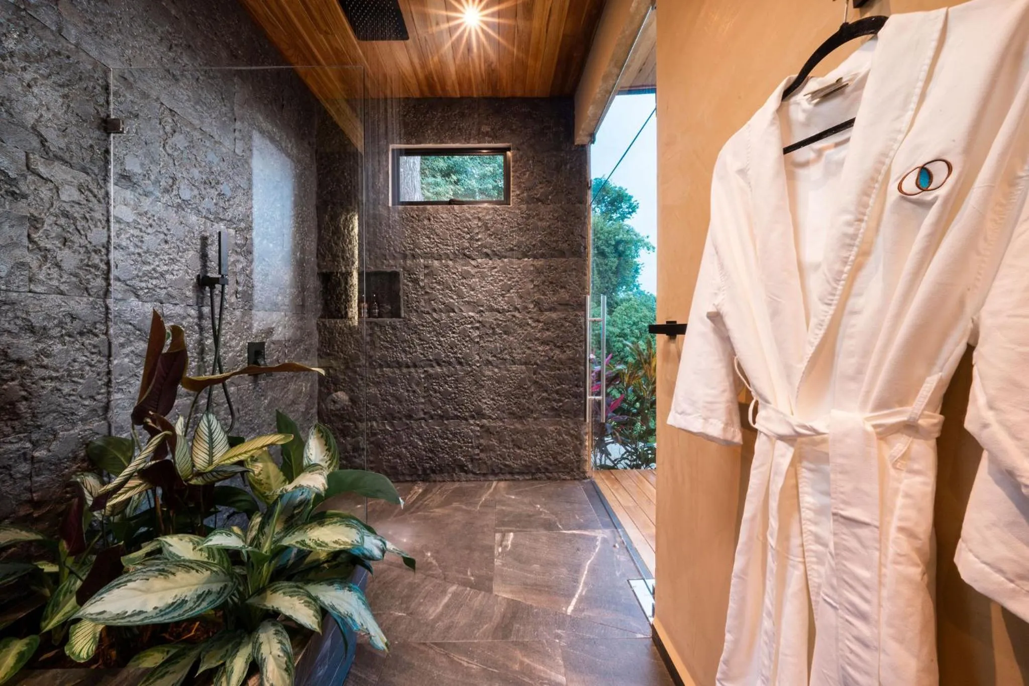 Shower in LALOON Luxury Suites - Adults Only