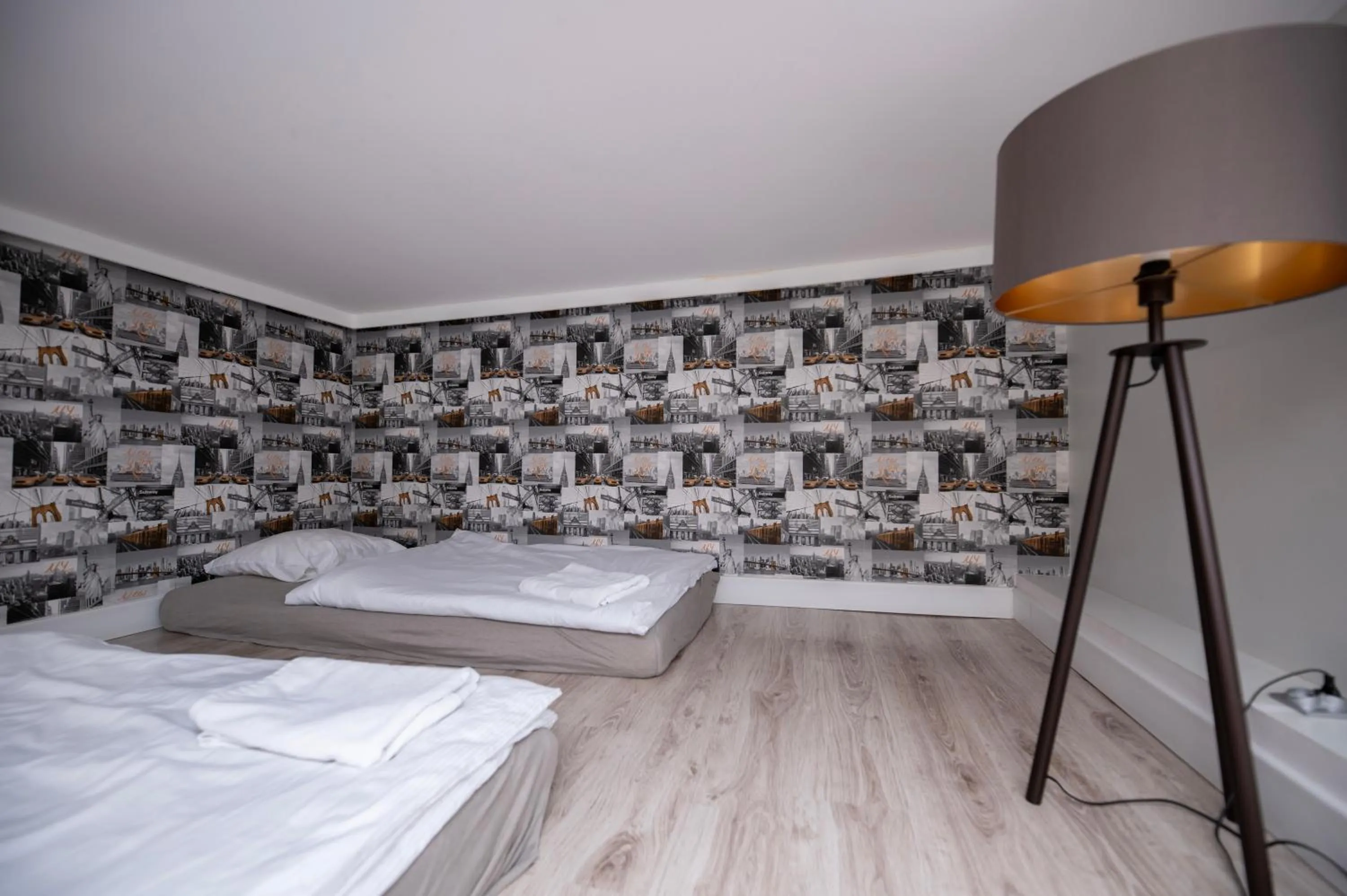 air conditioner, Bed in City Place Noclegi