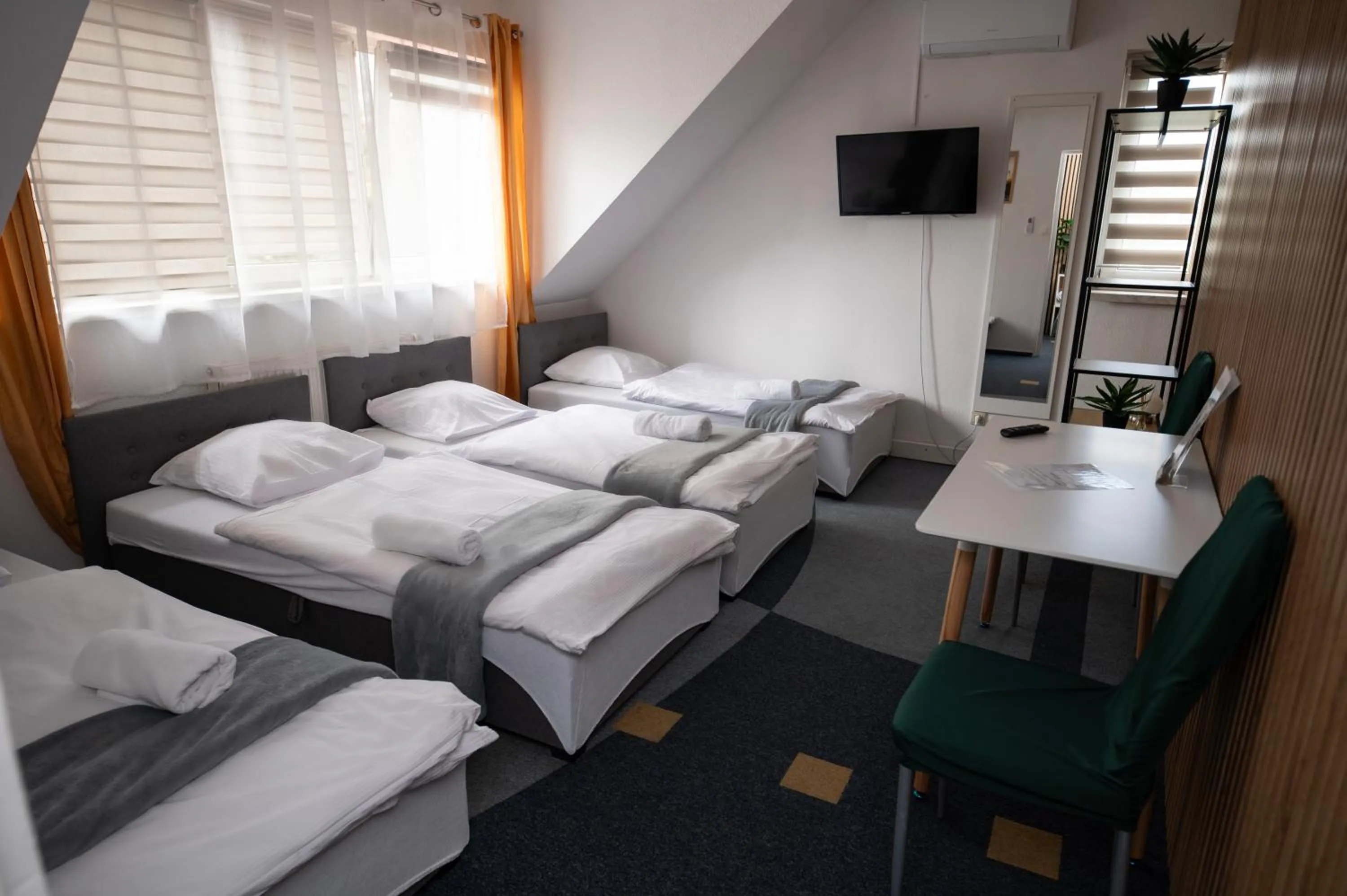 Bed in City Place Noclegi