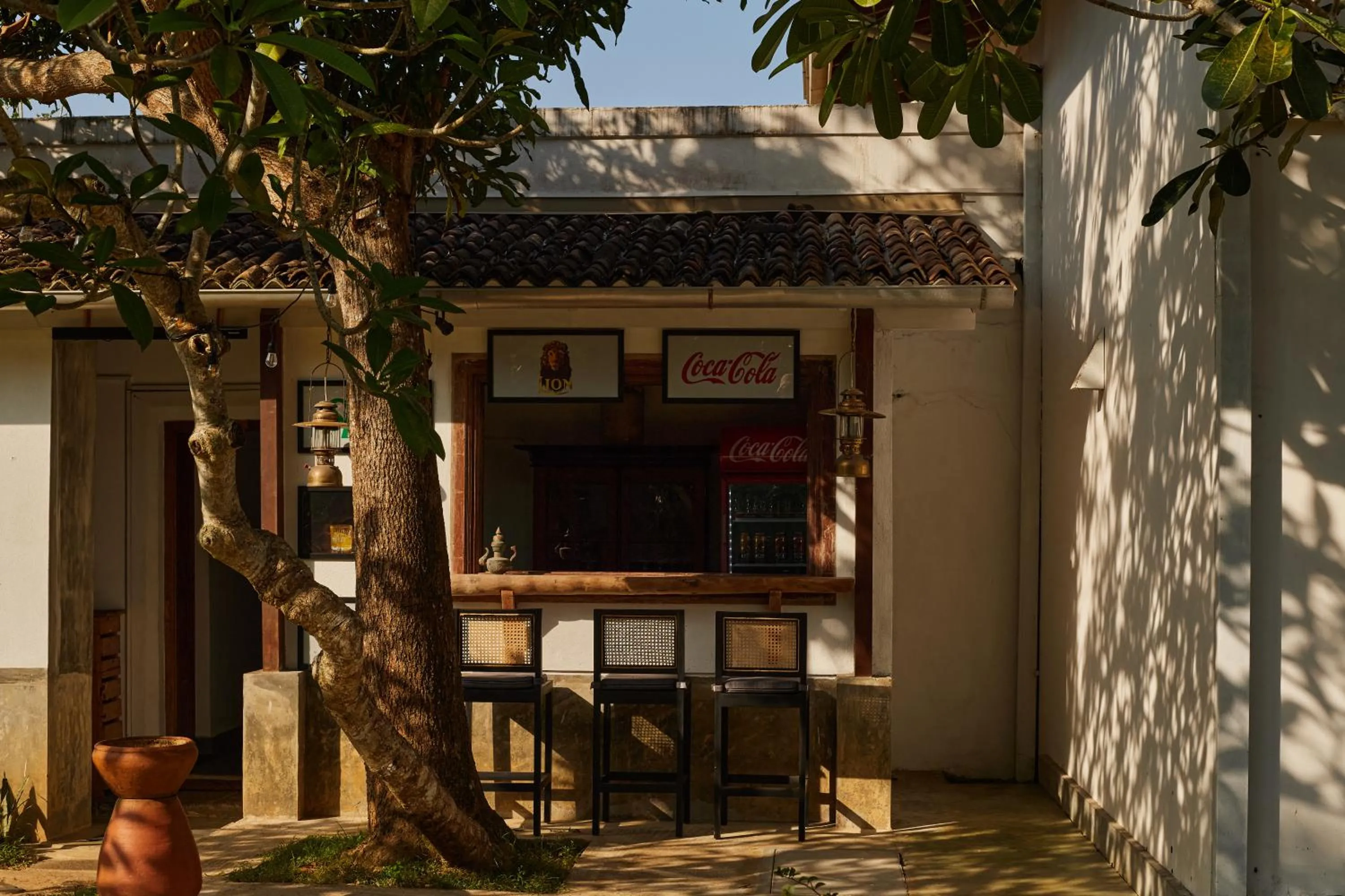 Lounge or bar in Villa White Queen Resort & Spa