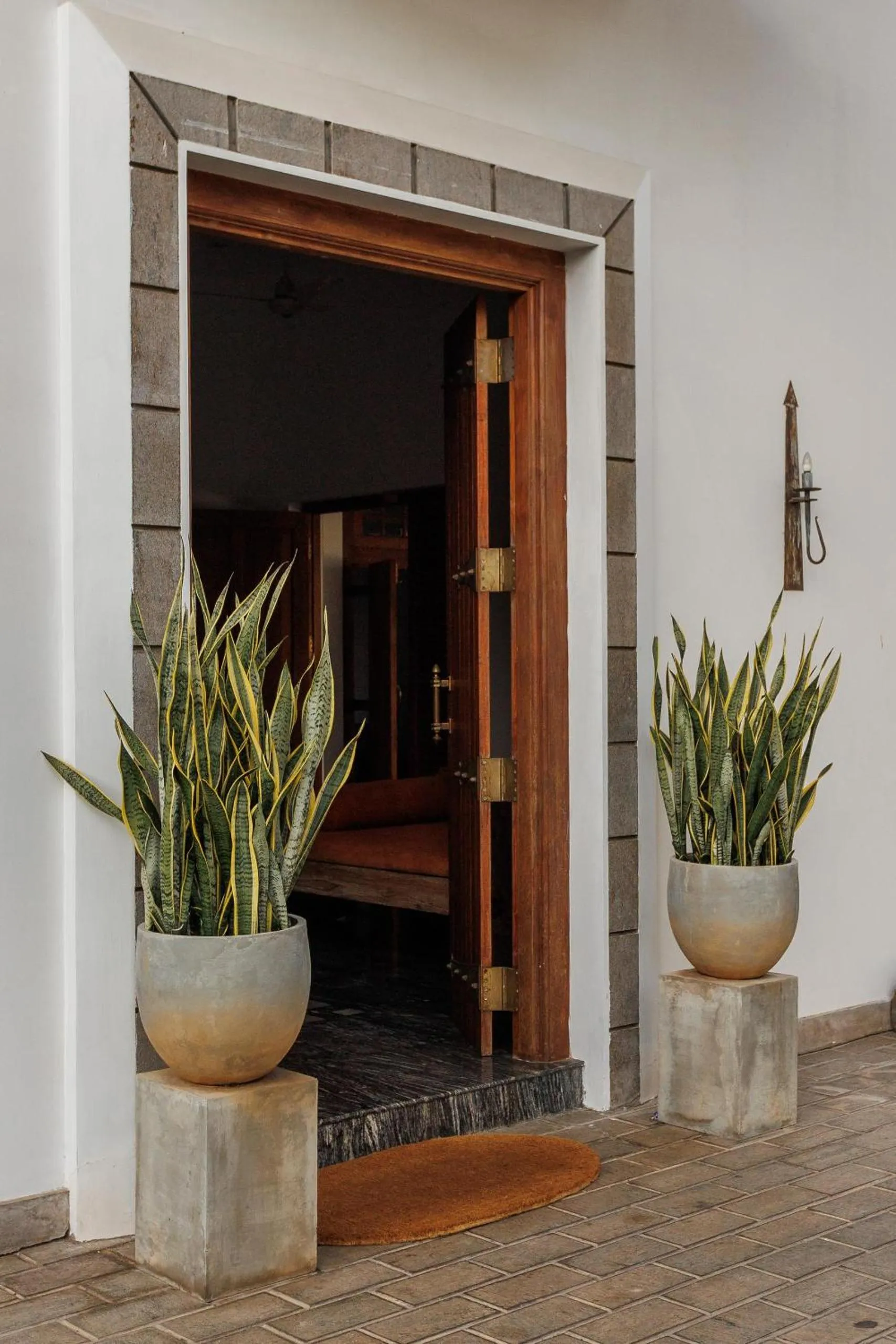 Facade/entrance in Villa White Queen Resort & Spa