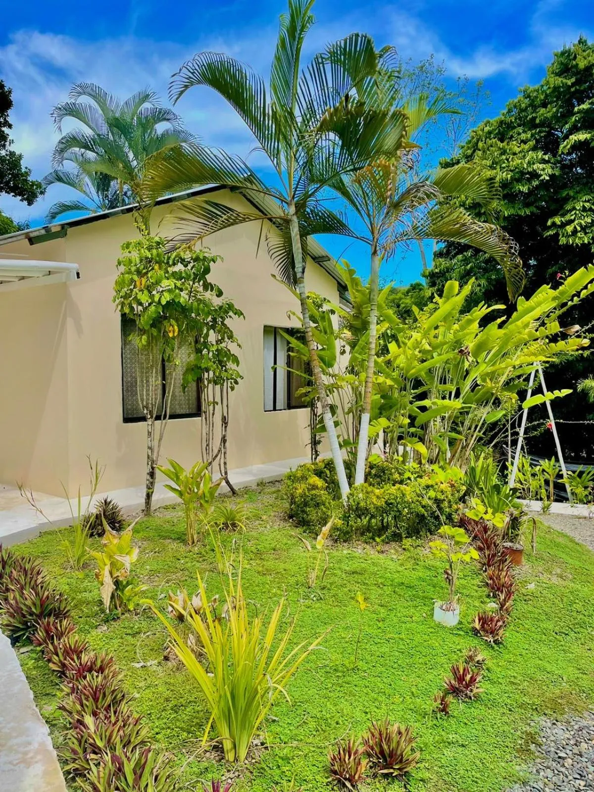 Garden in Grand Park Manuel Antonio - Adults Only