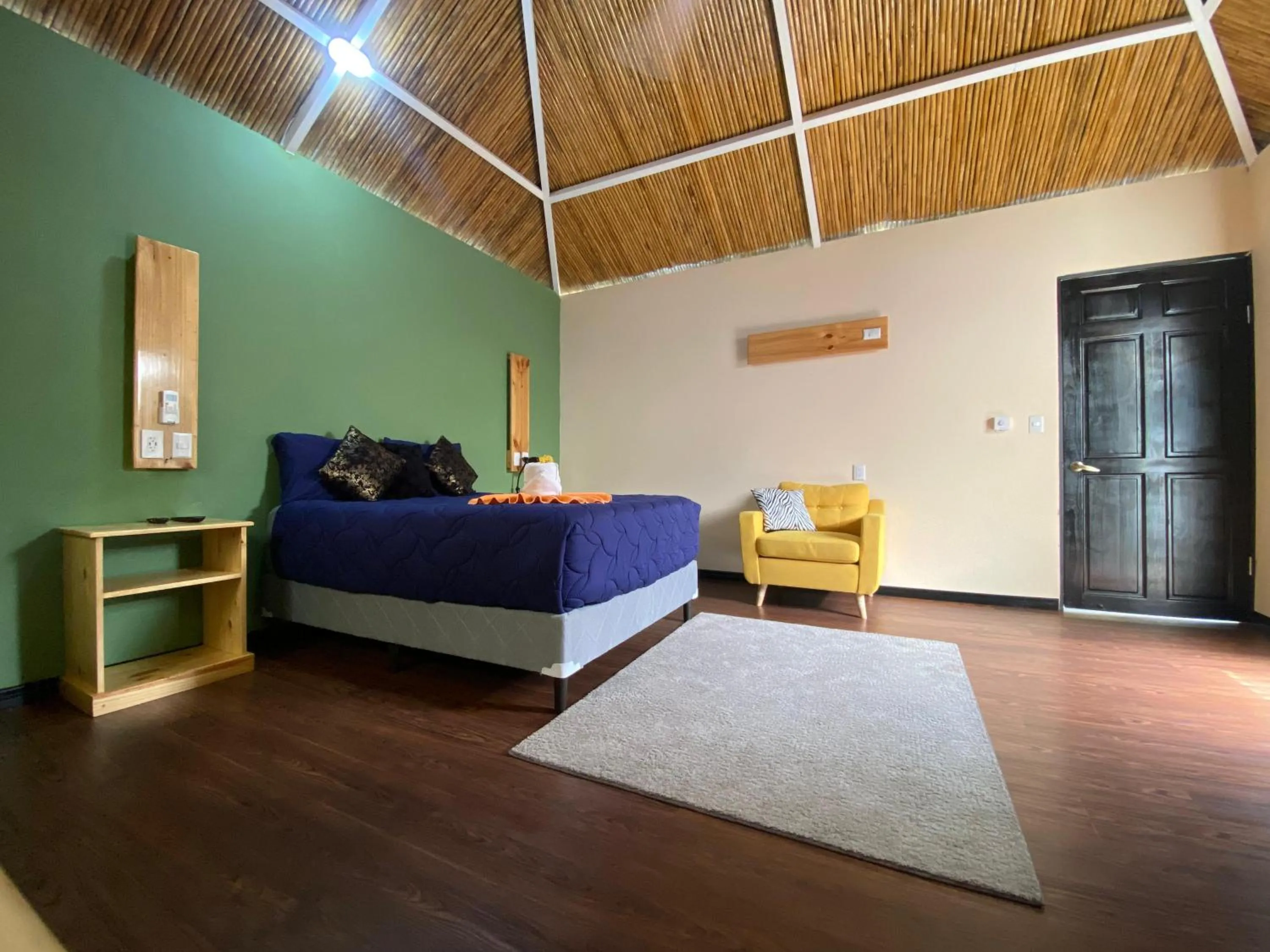 Bedroom, Bed in Grand Park Manuel Antonio - Adults Only