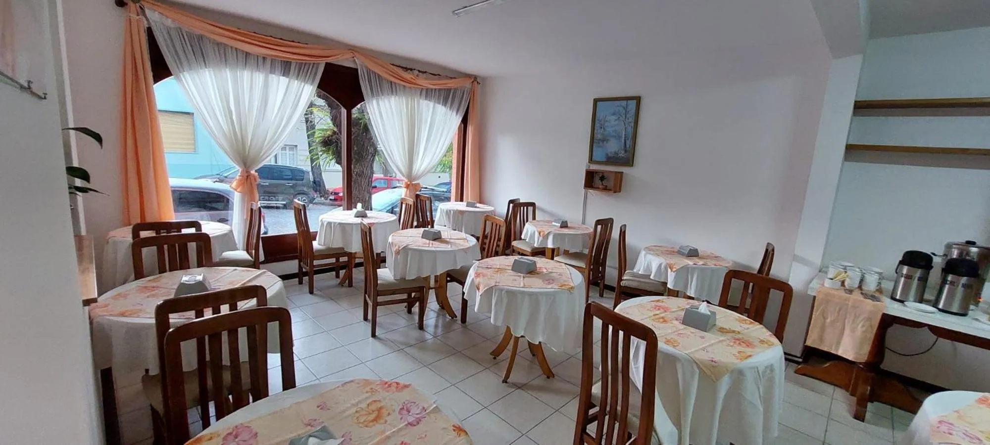 Breakfast in Hotel Perla del Plata