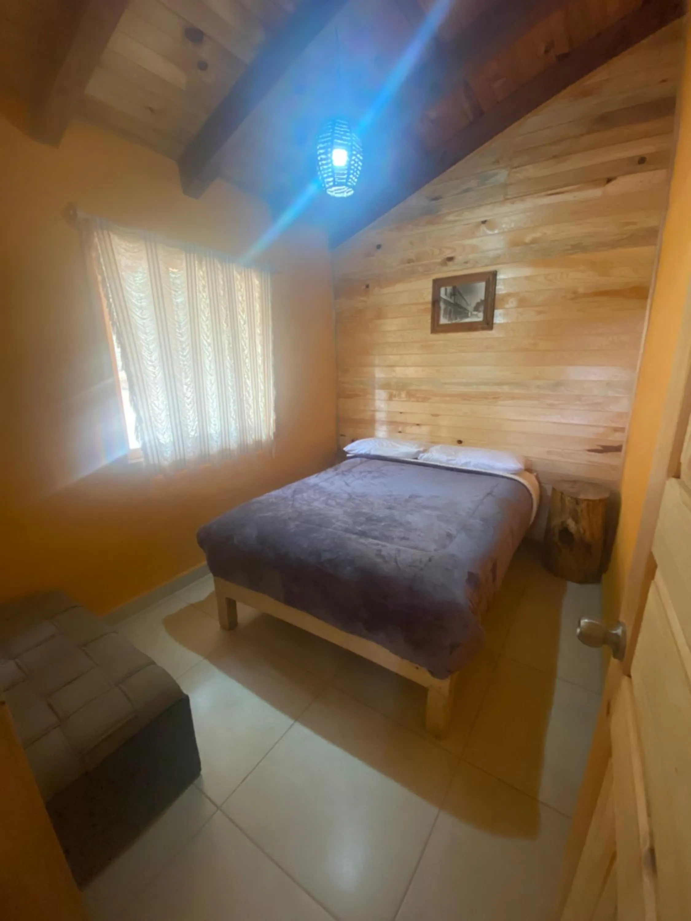 Bedroom, Bed in Los Pirineos