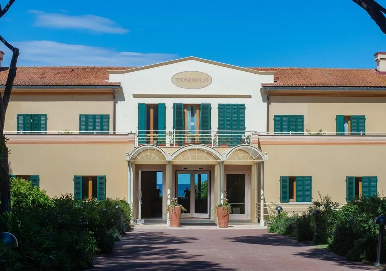 Property building in Tombolo Talasso Resort