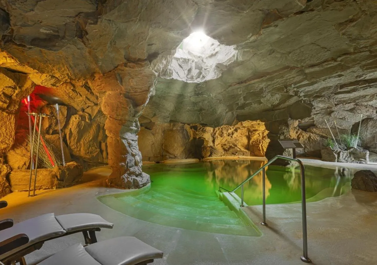 Spa and wellness centre/facilities in Tombolo Talasso Resort