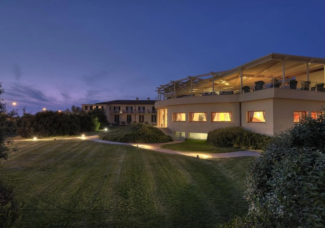 Property building in Tombolo Talasso Resort