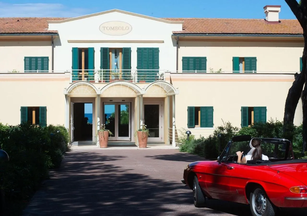 Property building in Tombolo Talasso Resort