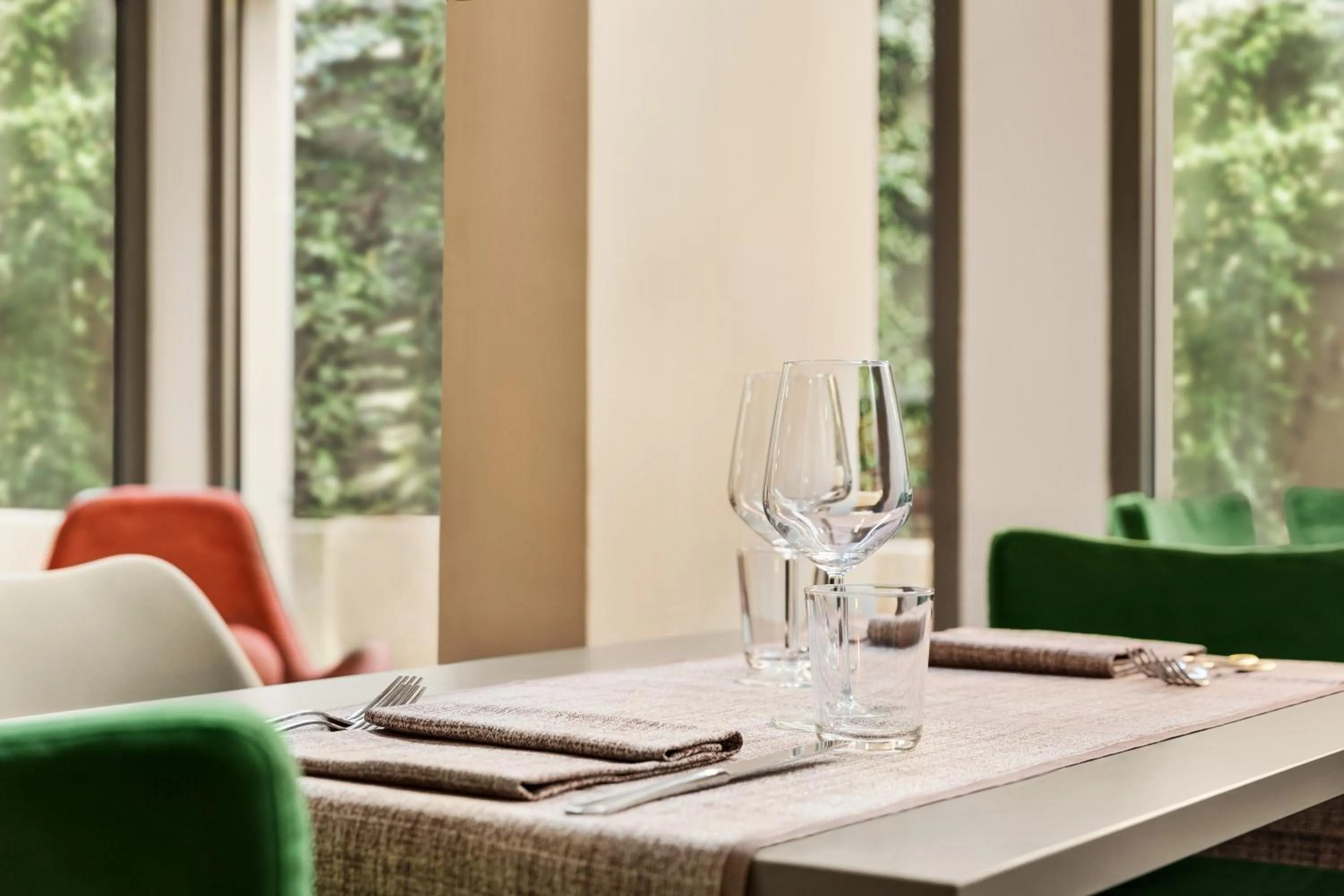 Restaurant/places to eat in Wyndham Garden Florence