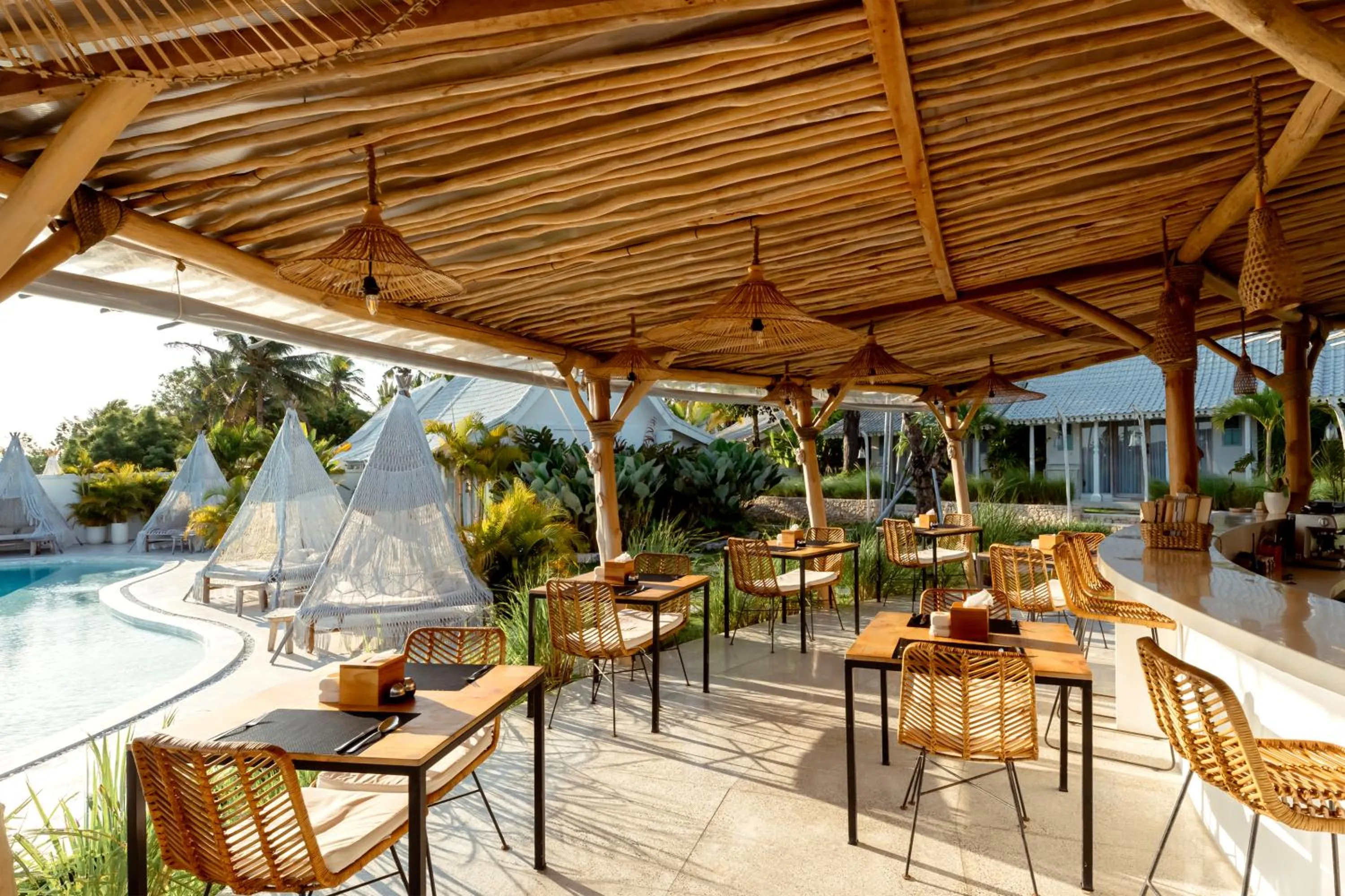 Restaurant/places to eat in Atalaya Villas Nusa Penida - Adults only