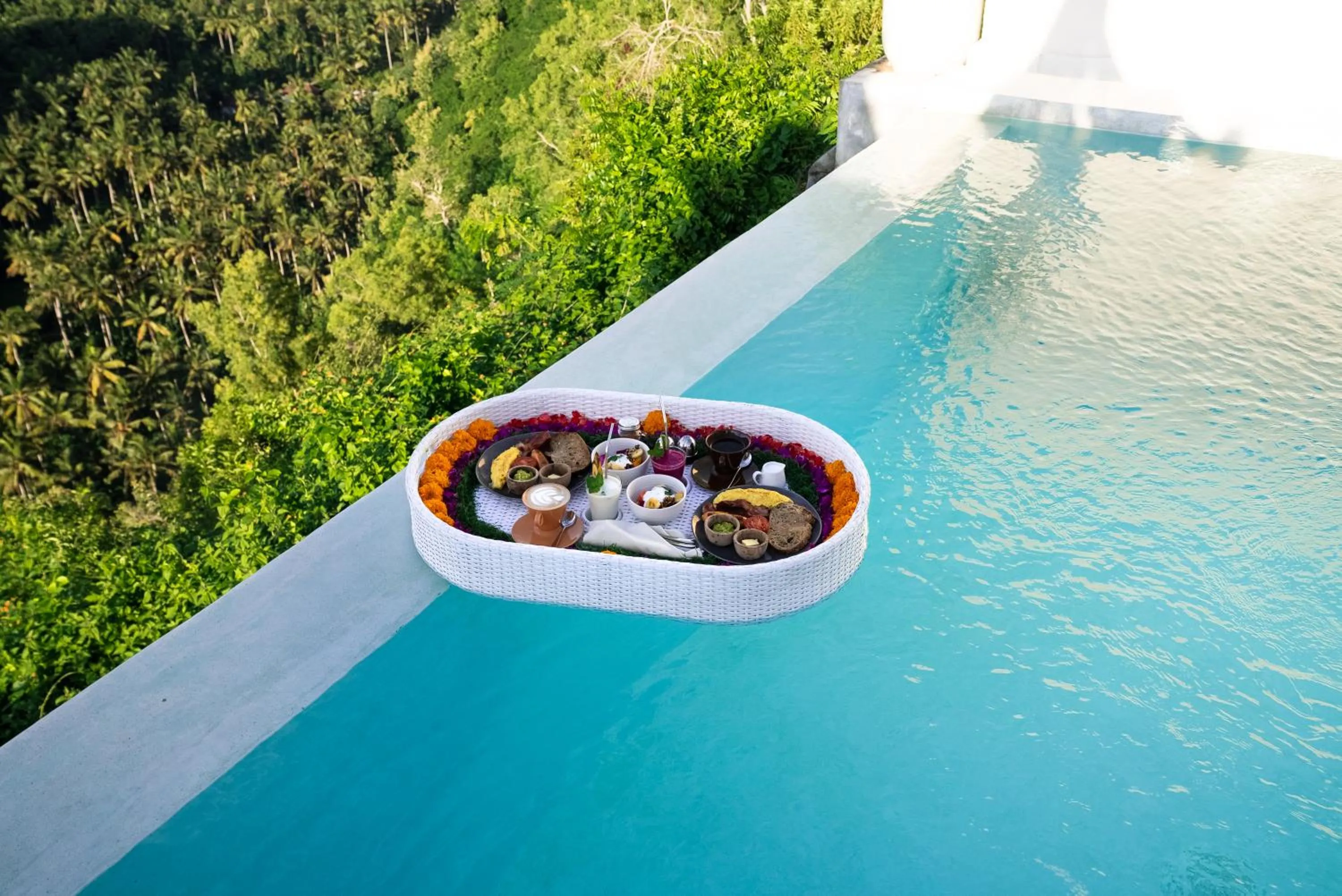 Breakfast in Atalaya Villas Nusa Penida - Adults only