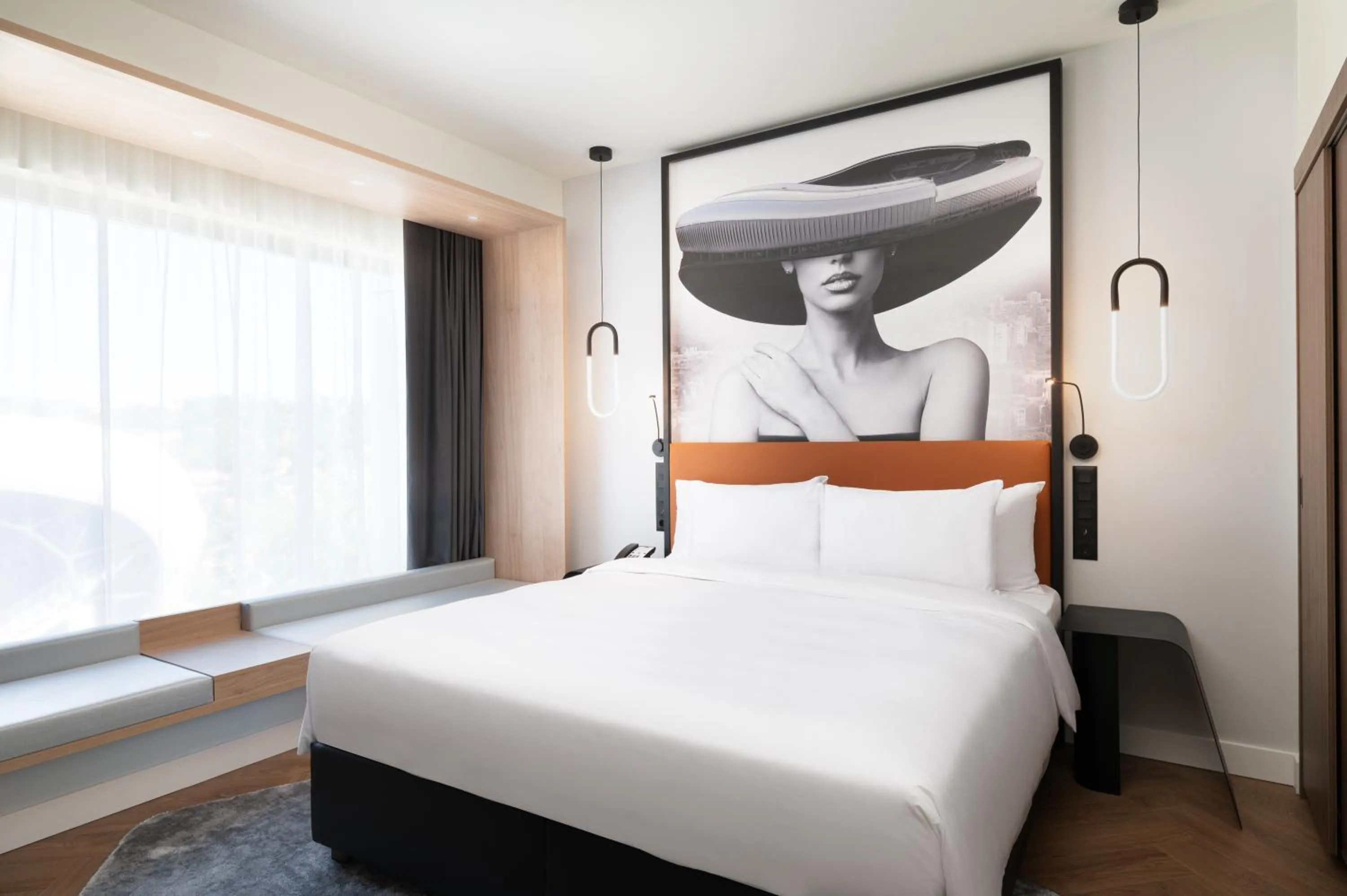 Bedroom, Bed in Radisson Blu Hotel, Cluj