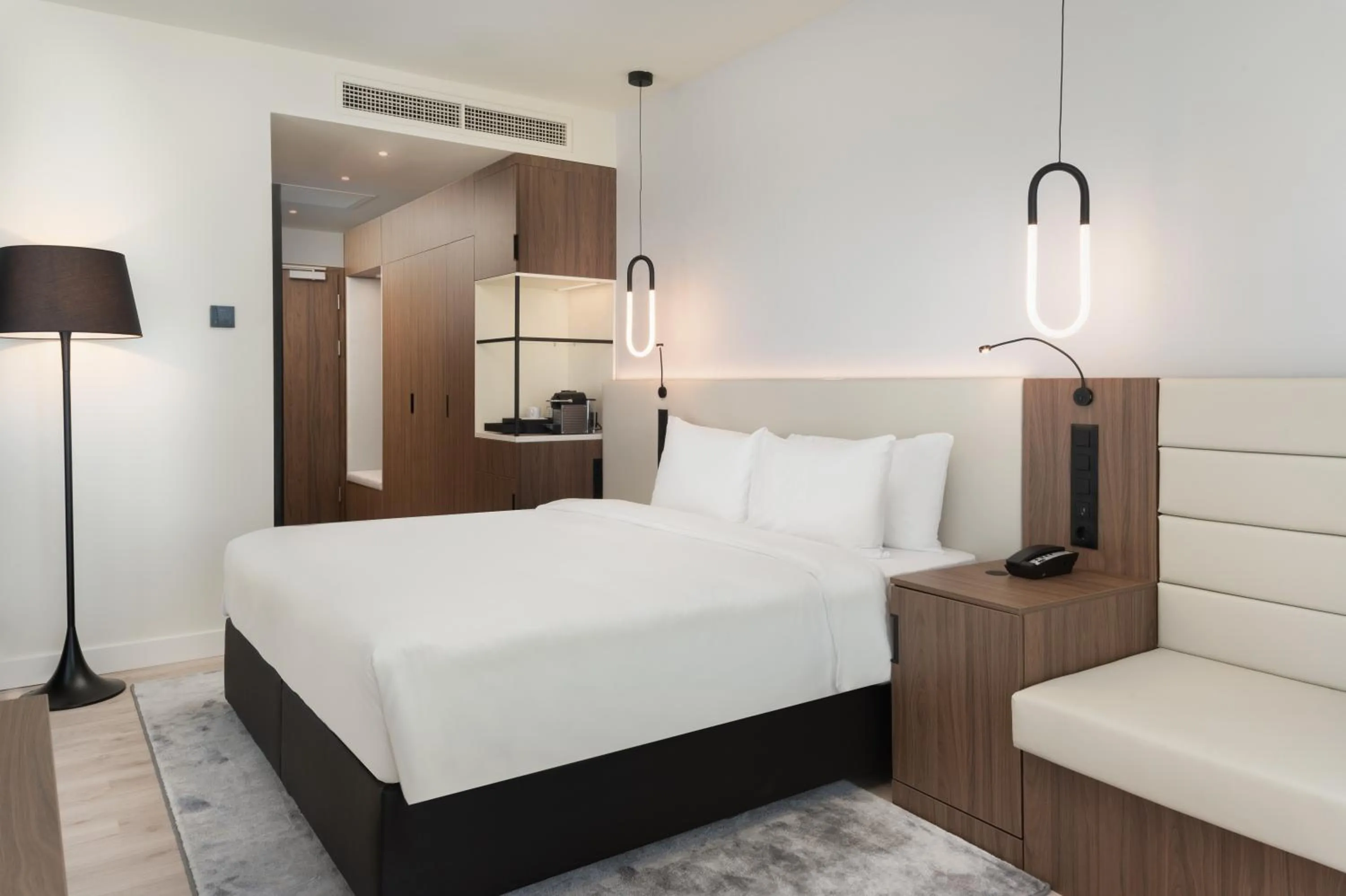 Bed in Radisson Blu Hotel, Cluj