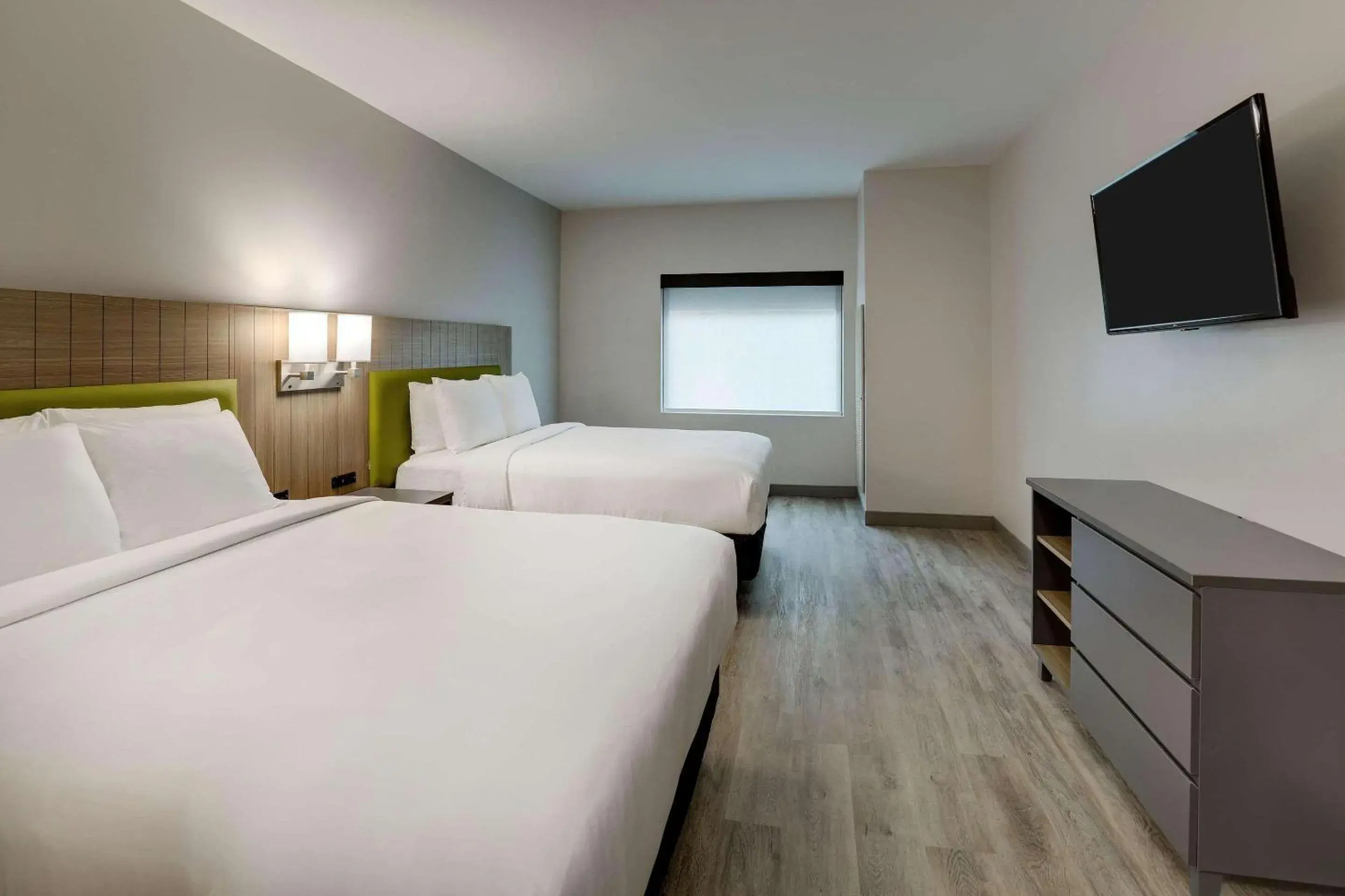 Family Room with Two Queen Beds and Sofa bed - Non Smoking in Country Inn & Suites by Radisson, Cumming near NorthSide Hospital Forsyth Family Room with Two Queen Beds and Sofa bed - Non Smoking in Country Inn & Suites by Radisson, Cumming near NorthSide Hospital Forsyth