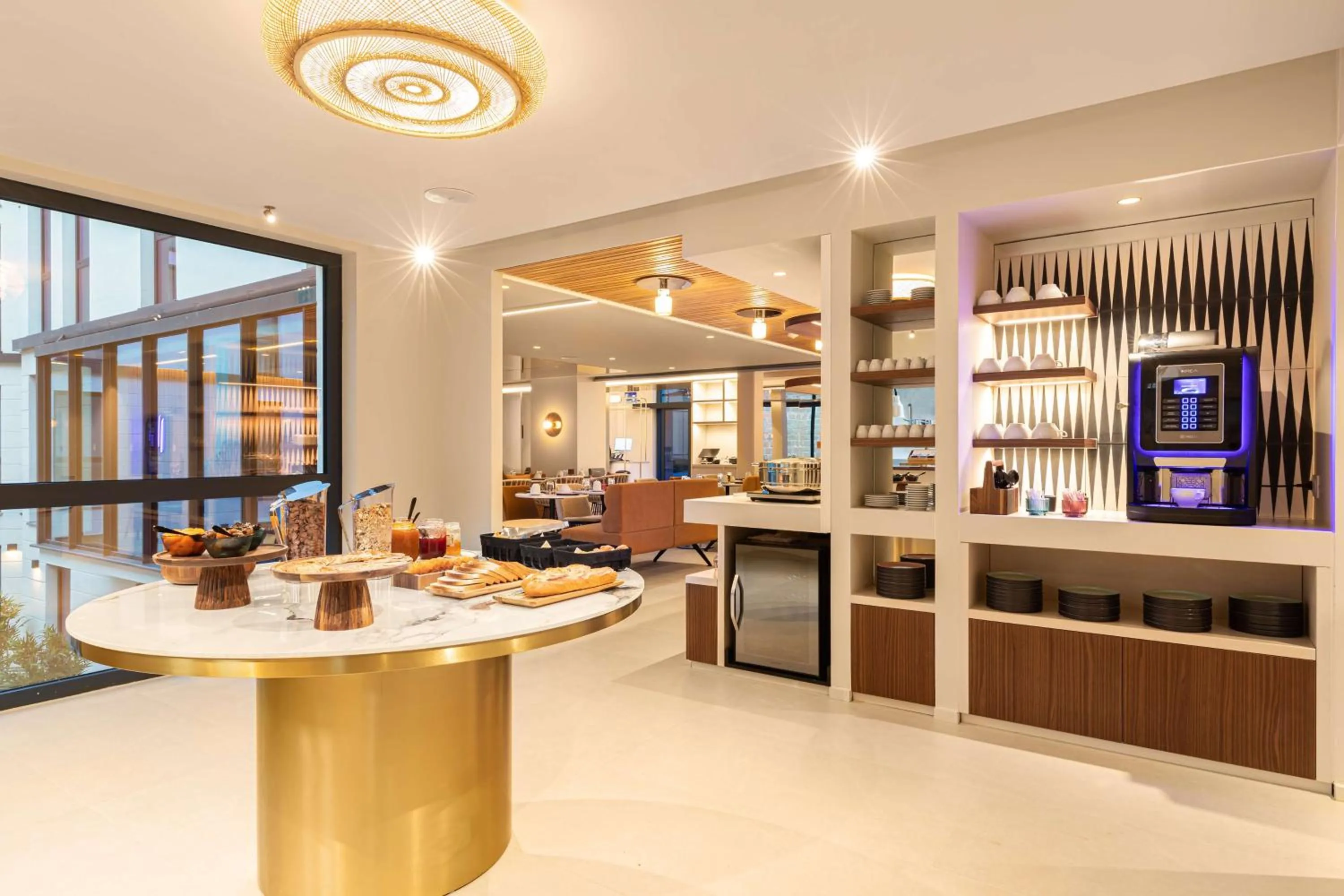 Breakfast in Hotel Yac Paris Clichy, a member of Radisson Individuals