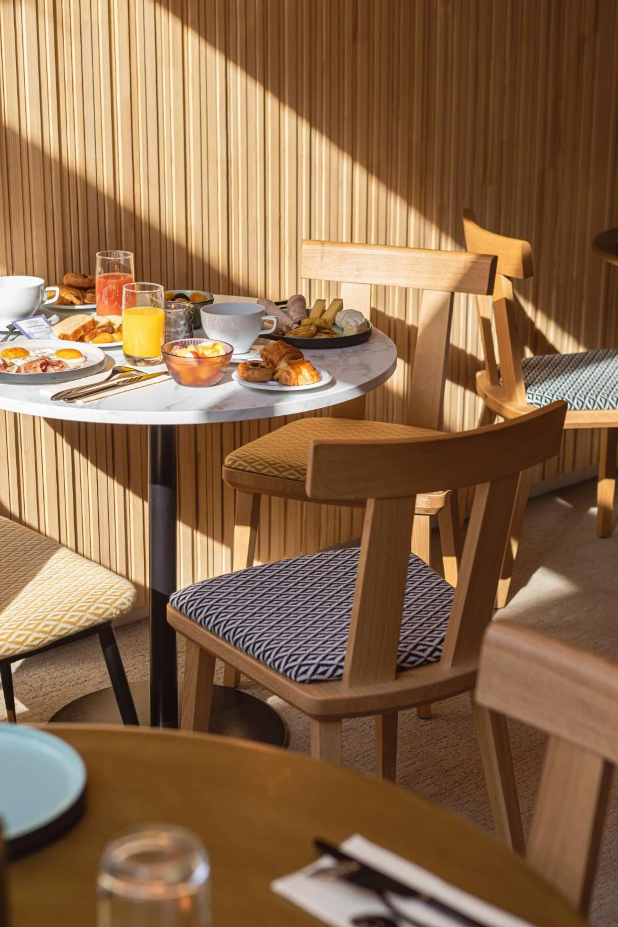 Breakfast in Hotel Yac Paris Clichy, a member of Radisson Individuals