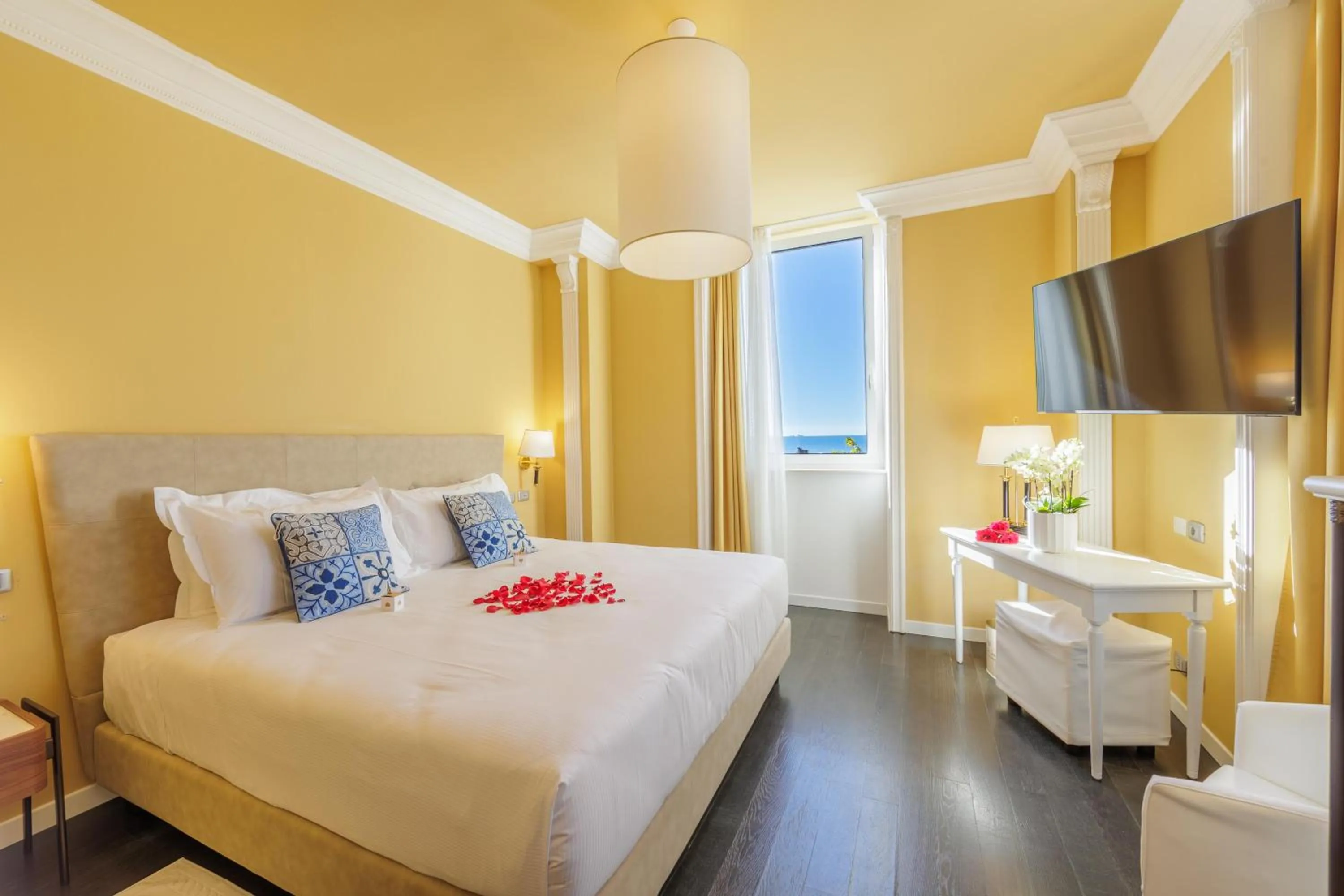 Bed in Greif Hotel & Spa